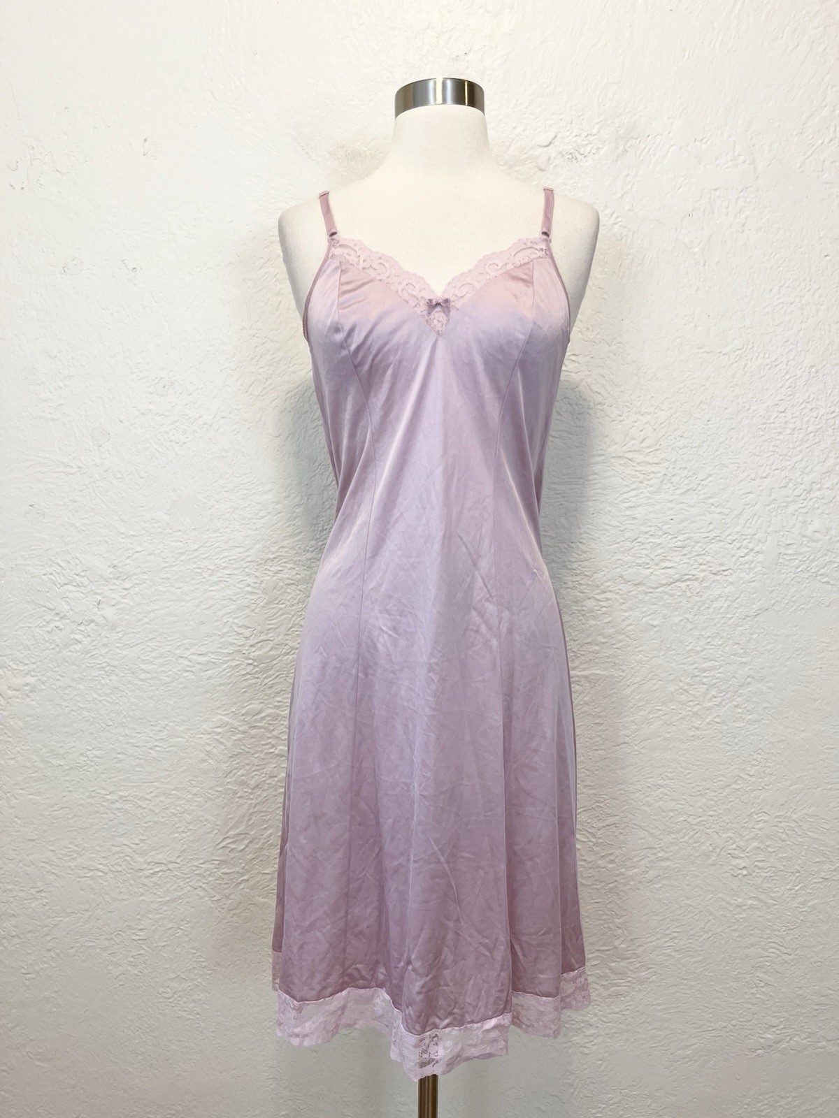 Vintage Slip Dress Pastel Pink Purple Feminine Dainty 50s 60s Lace Trim Small S