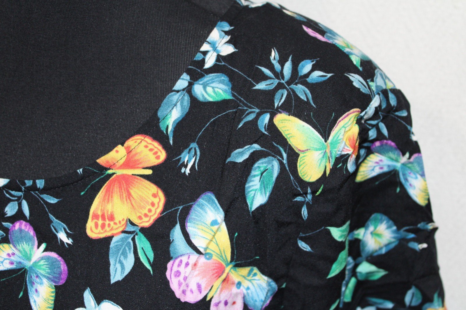 Vtg More Jazz Sz 2X Black Floral & Butterflies Shift Dress Rayon