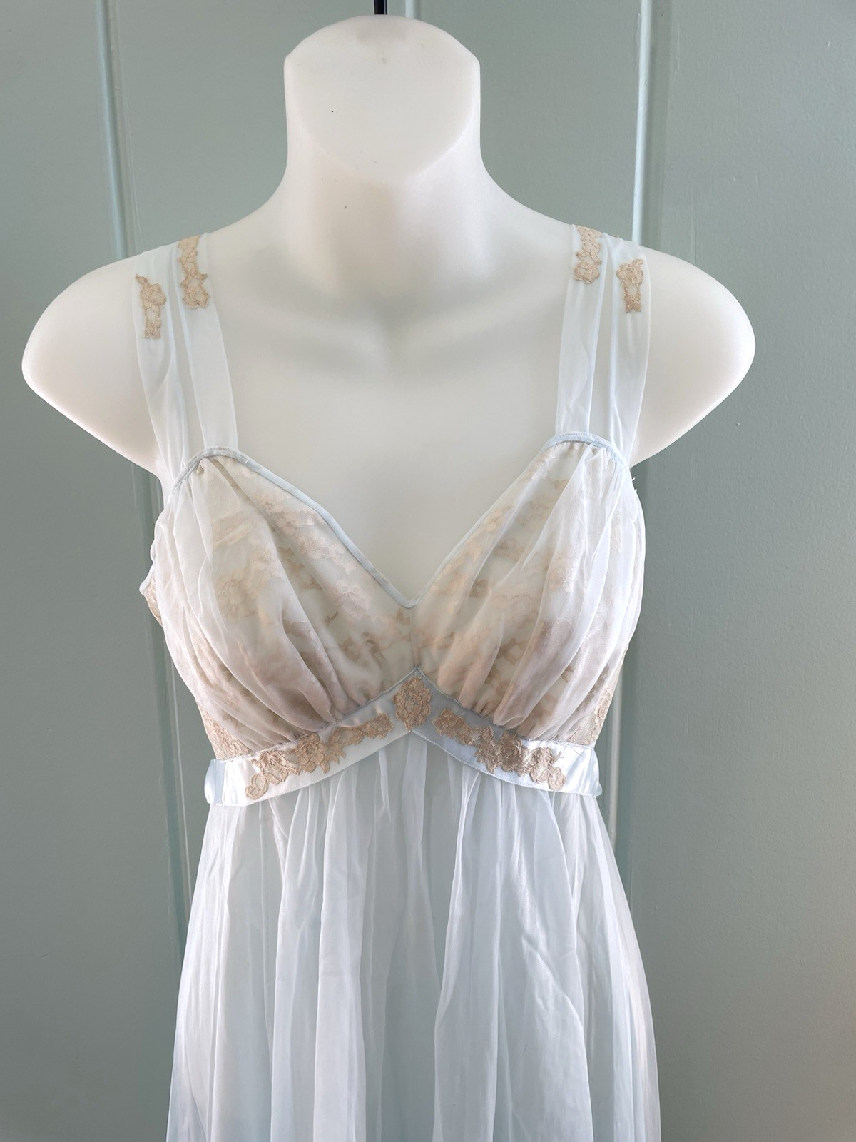 Vtg Vanity Fair Blue Gown Lingerie Lace Bodice Old Hollywood Chiffon Babydoll