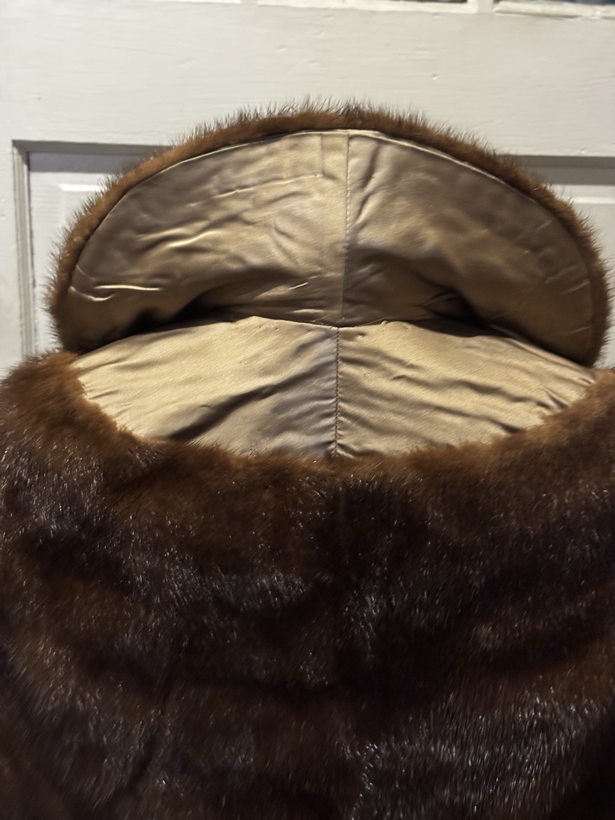 Chestnut Brown Fur Cape Capelet Vintage Couture Salon ML Stole