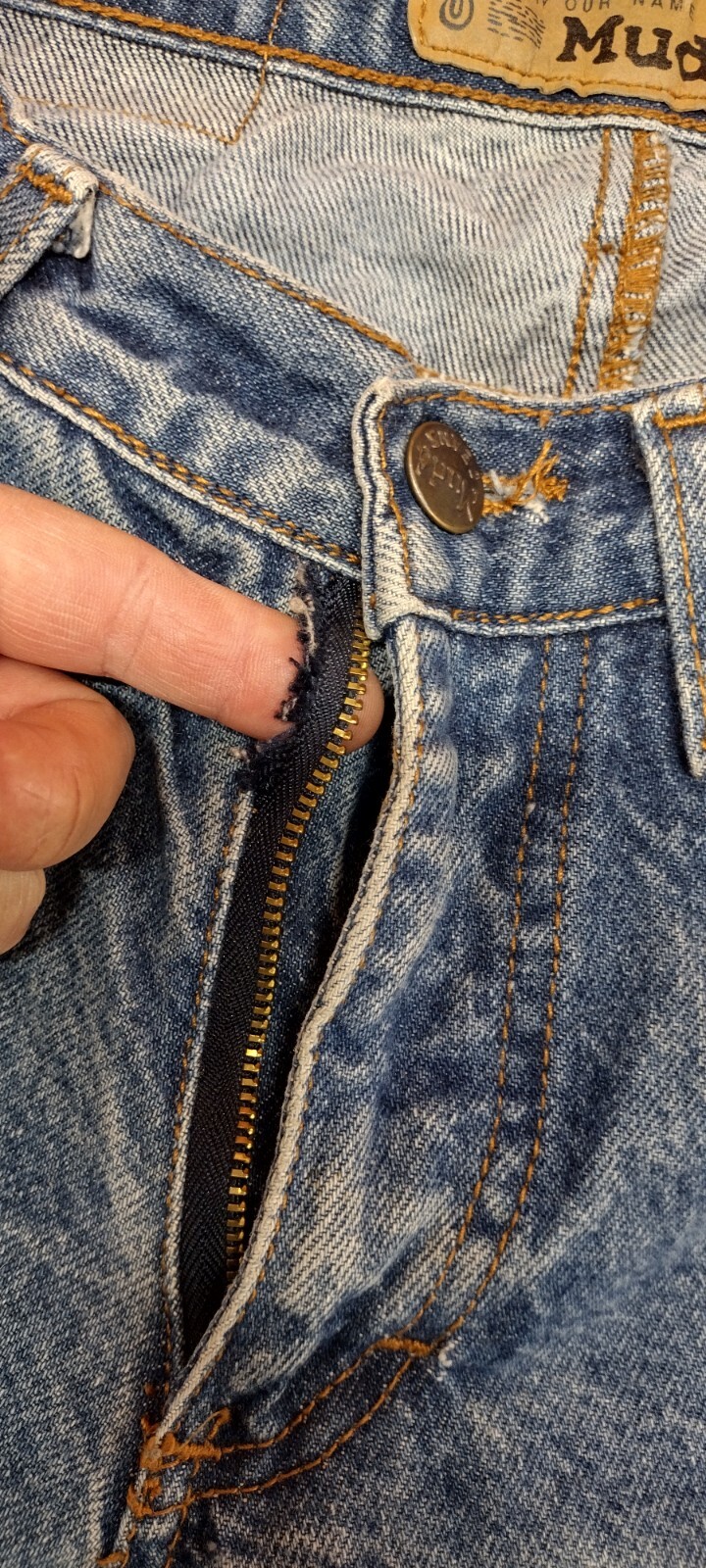 Mudd Jeans 90s Blue Denim Wide Bell Bottoms Waist 26 inch Epic SIDE SLIT