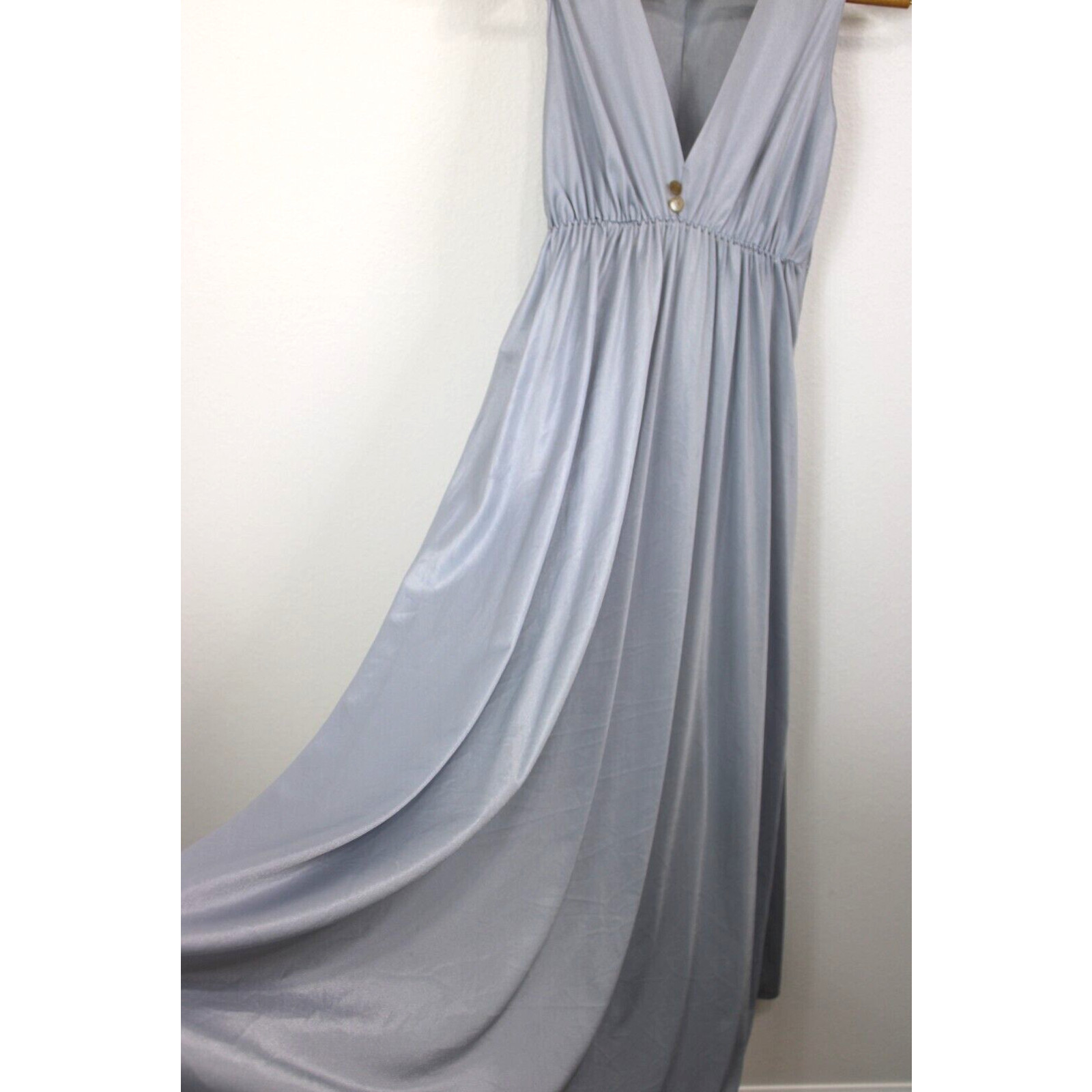 Nightgown Size S Vintage 70’s Silver Gray Satin Silky Long Full Flowy Women’s