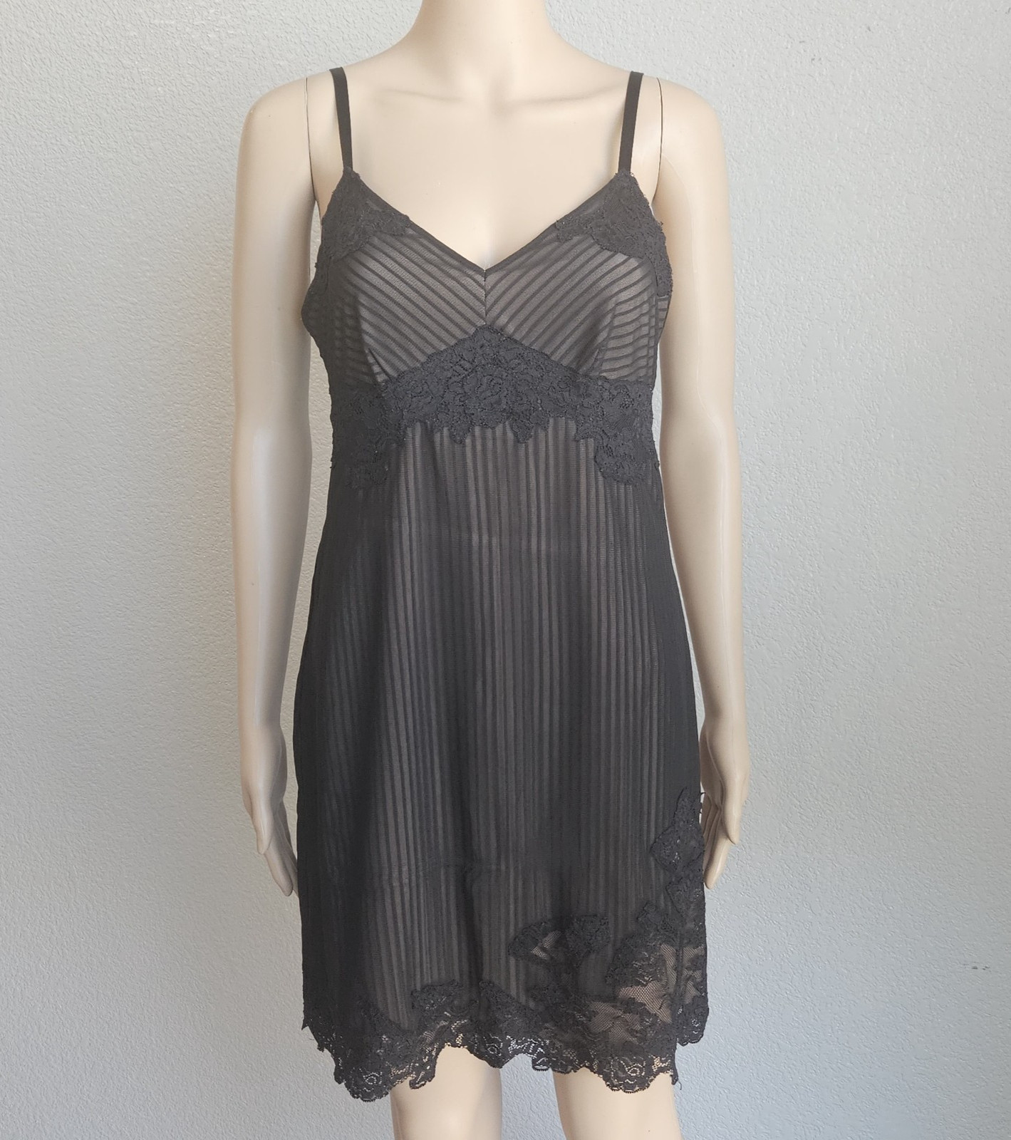 SOMA Pinstripe SLIP DRESS CHEMISE GOWN Stretch Sz S Short Lace Steampunk Nightie