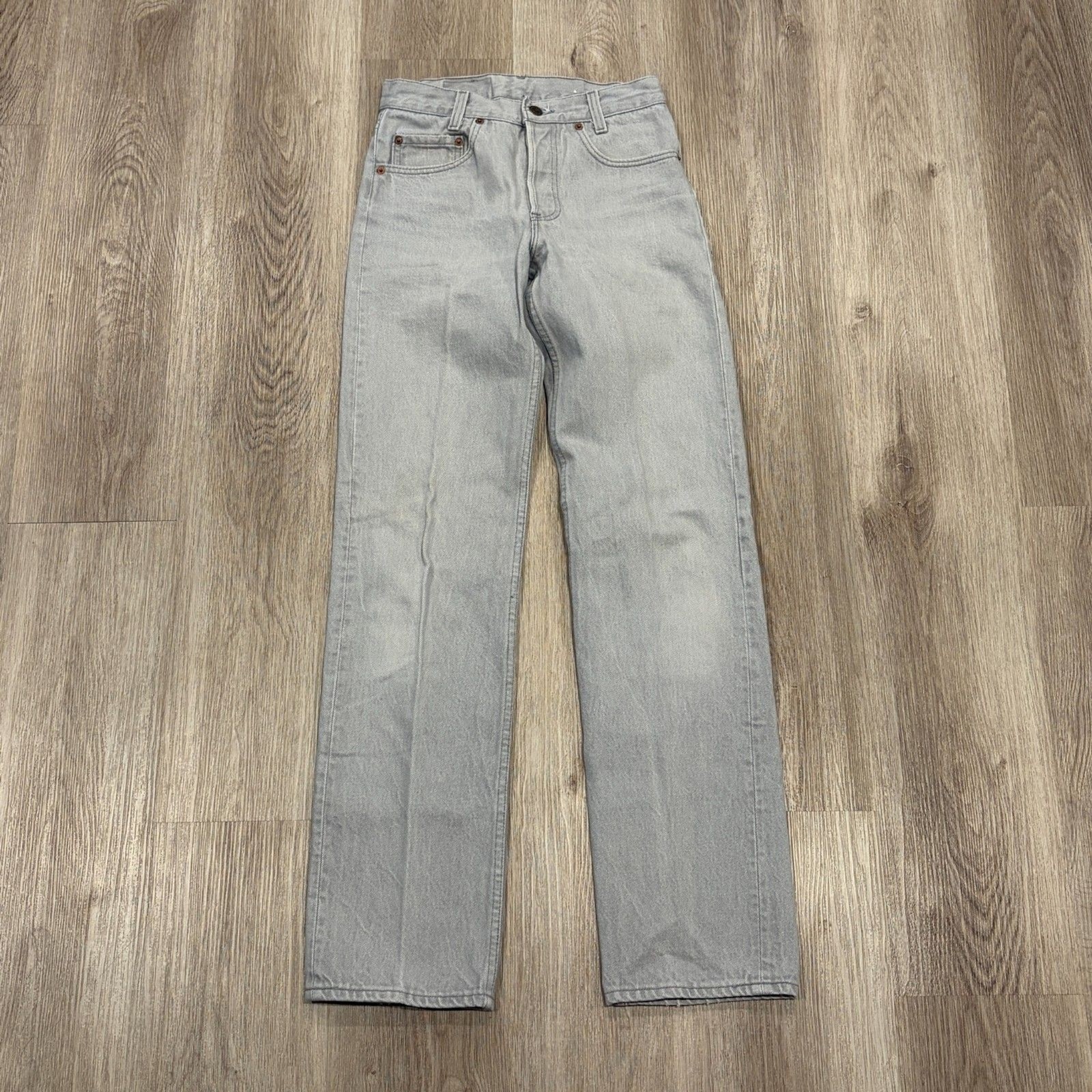 Vintage 70s Levi’s 701XX Student Fit Button-Fly Jeans Women’s Sz 27×32 Grey