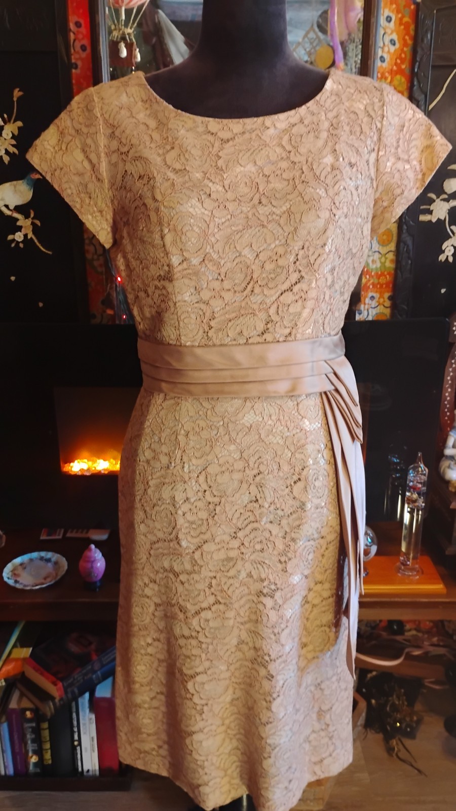 vintage dresses 1950s medium