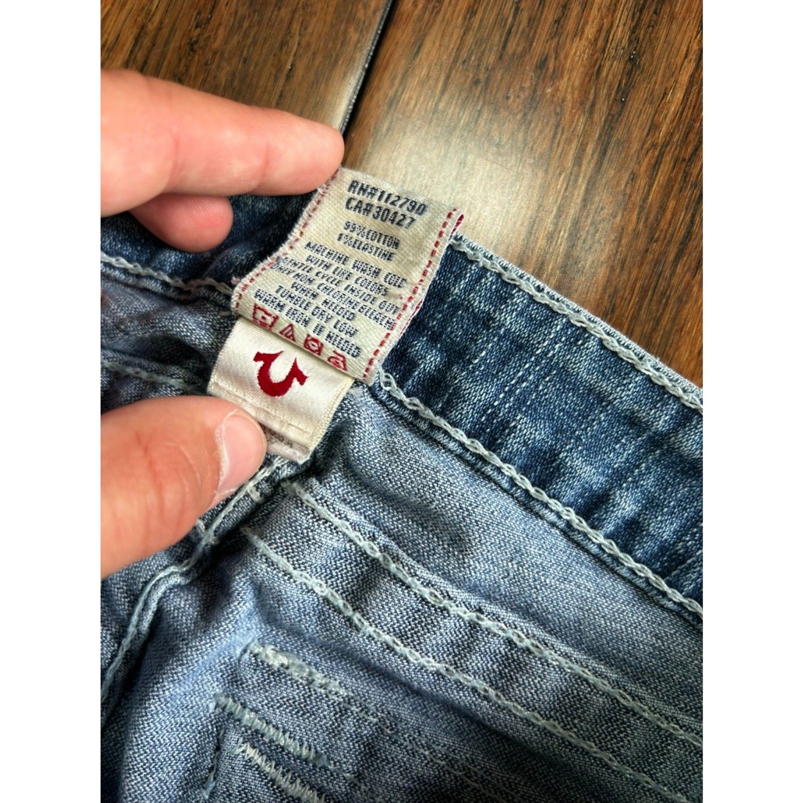 Vintage True Religion Becky Jeans Women’s Size 31 Made USA Crystal Button Y2K
