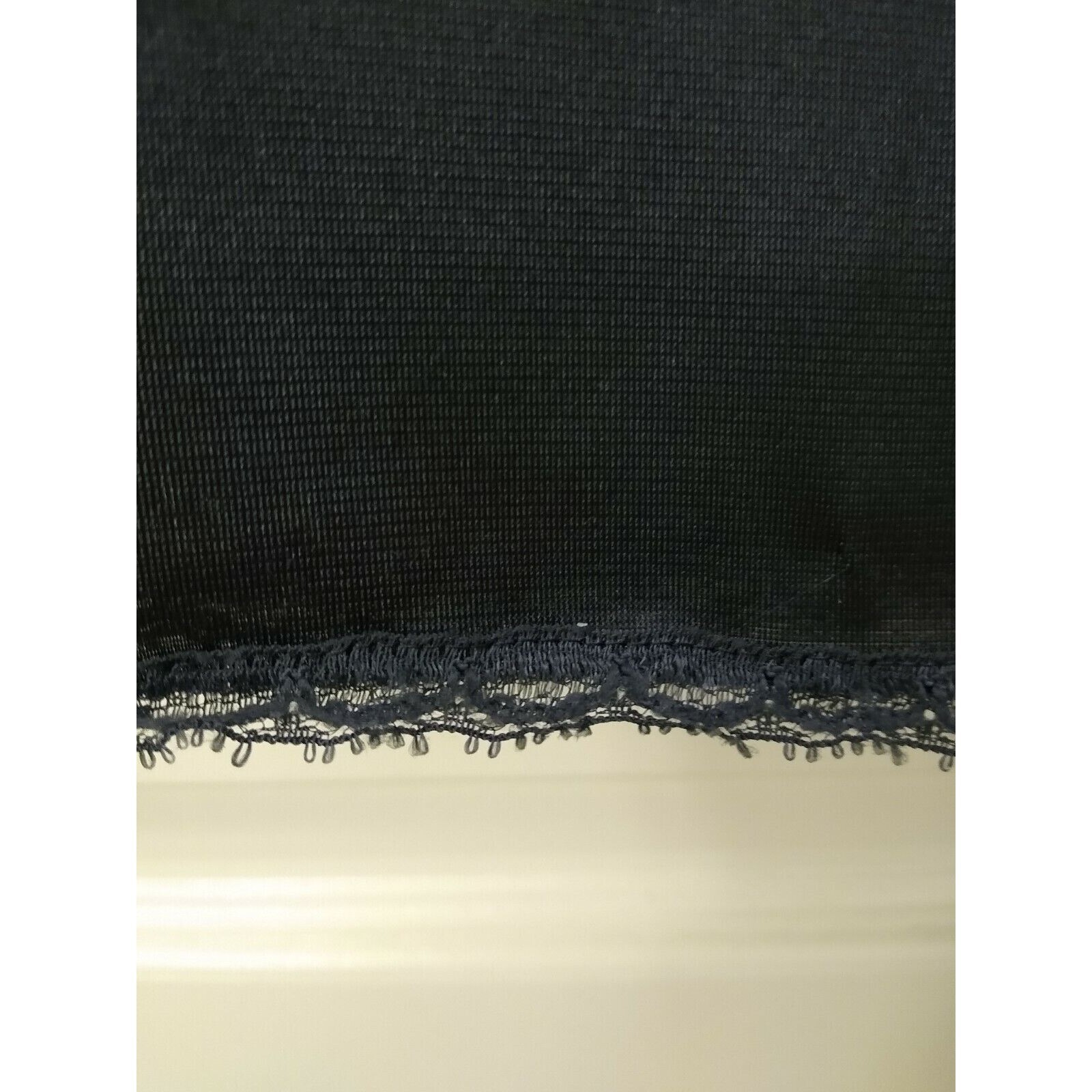 Half Slip 4002 Nylon Lace Hem Split Side 28″ Waist 23″ Length VintUnbrand Black