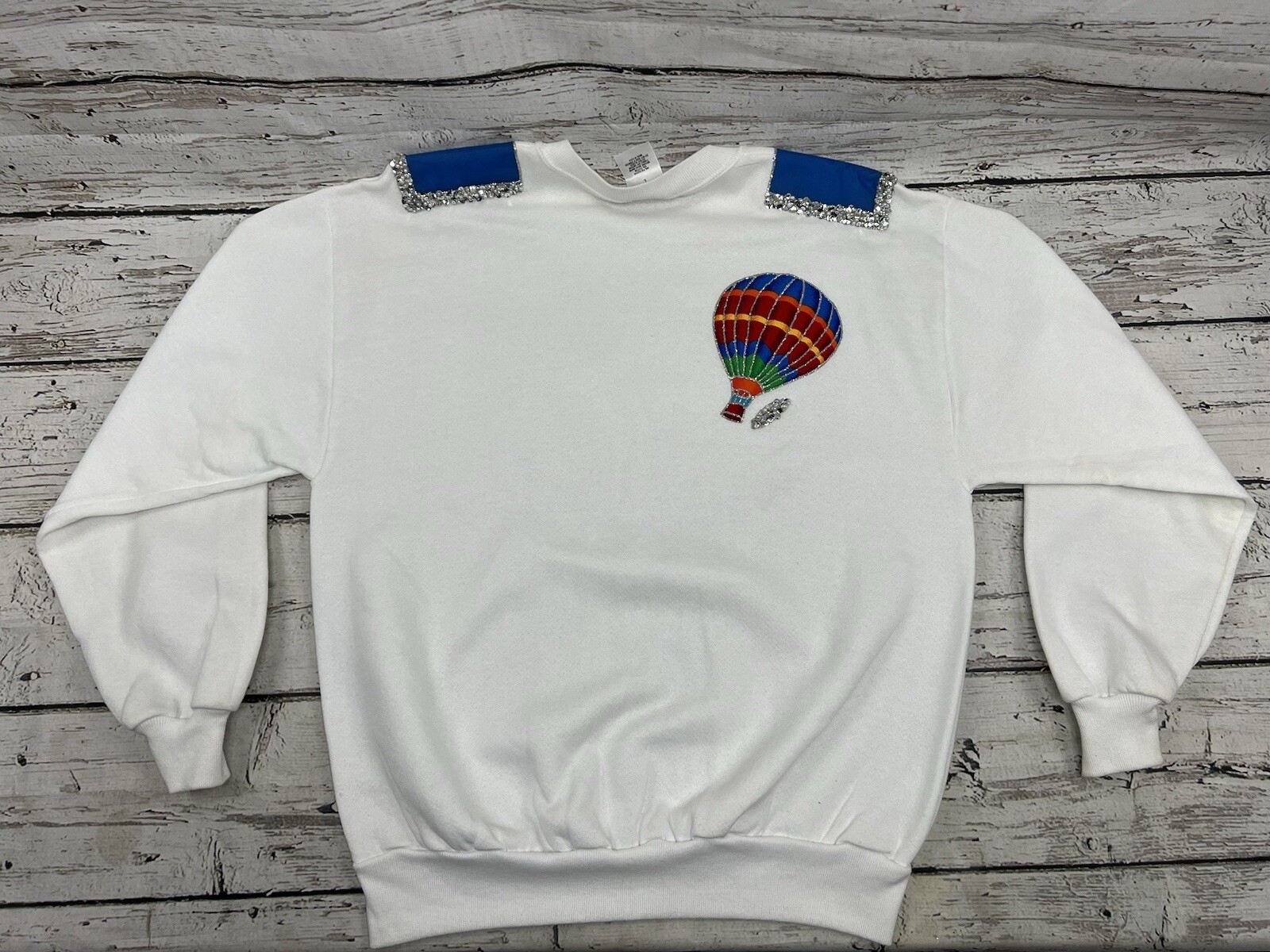 VTG Hot Air Balloons Stars Embroidered Fashionable Fashions Crewneck Sweatshirt