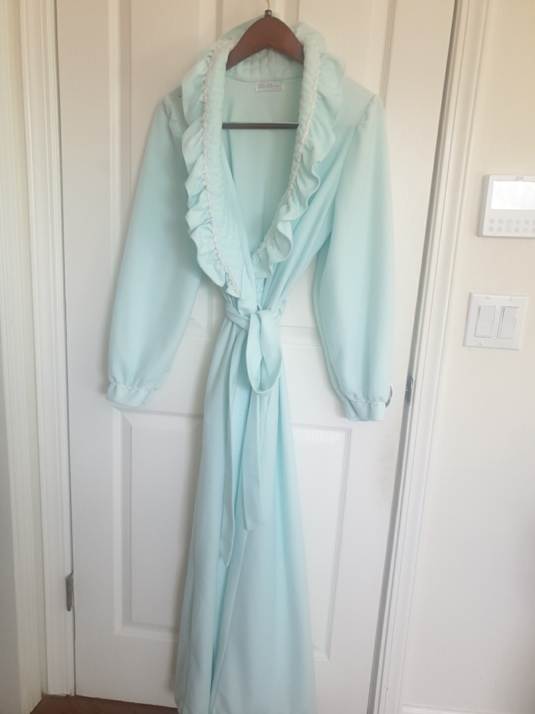 Vtg 80s Miss Elaine Nightgown Full Sweep Robe Sea foam Green Size-M