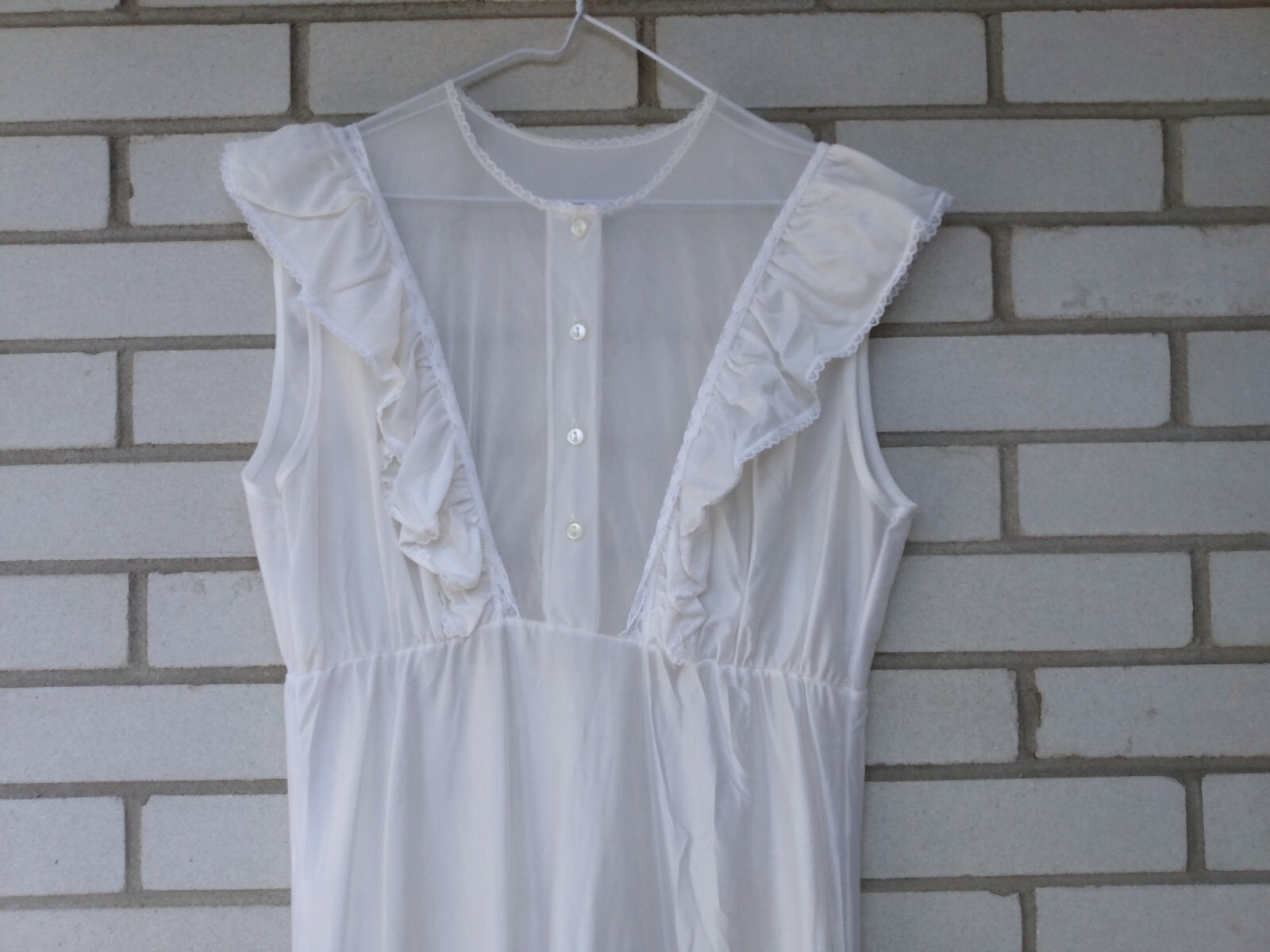 Vintage White Nylon Nightgown Long Nightie 39″ Bust Small Empire Waist