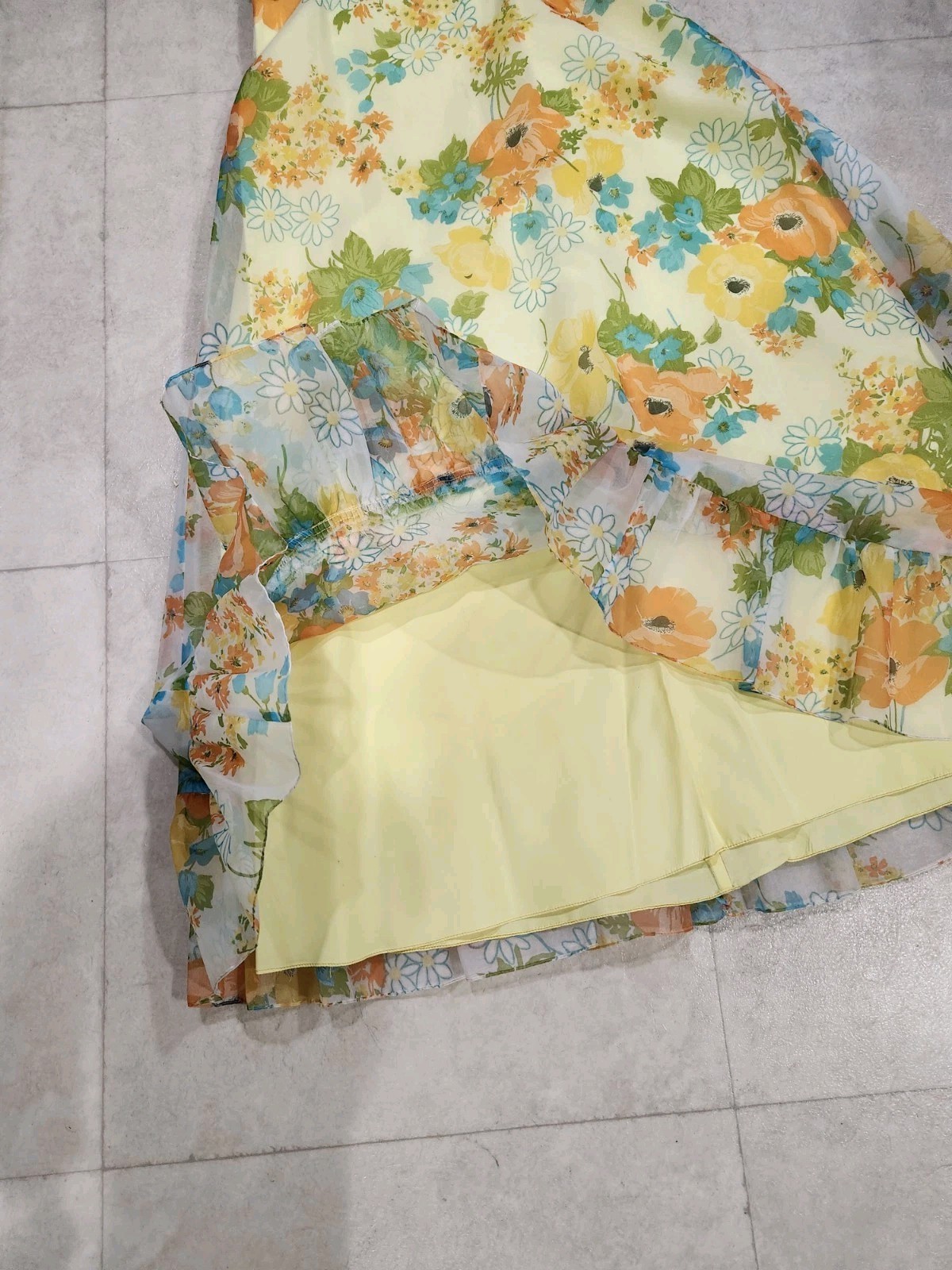Vtg Wm’s 70s Yellow Floral Maxi Dress*Sheer Flutter Sleeve*Lg-photo Measurements