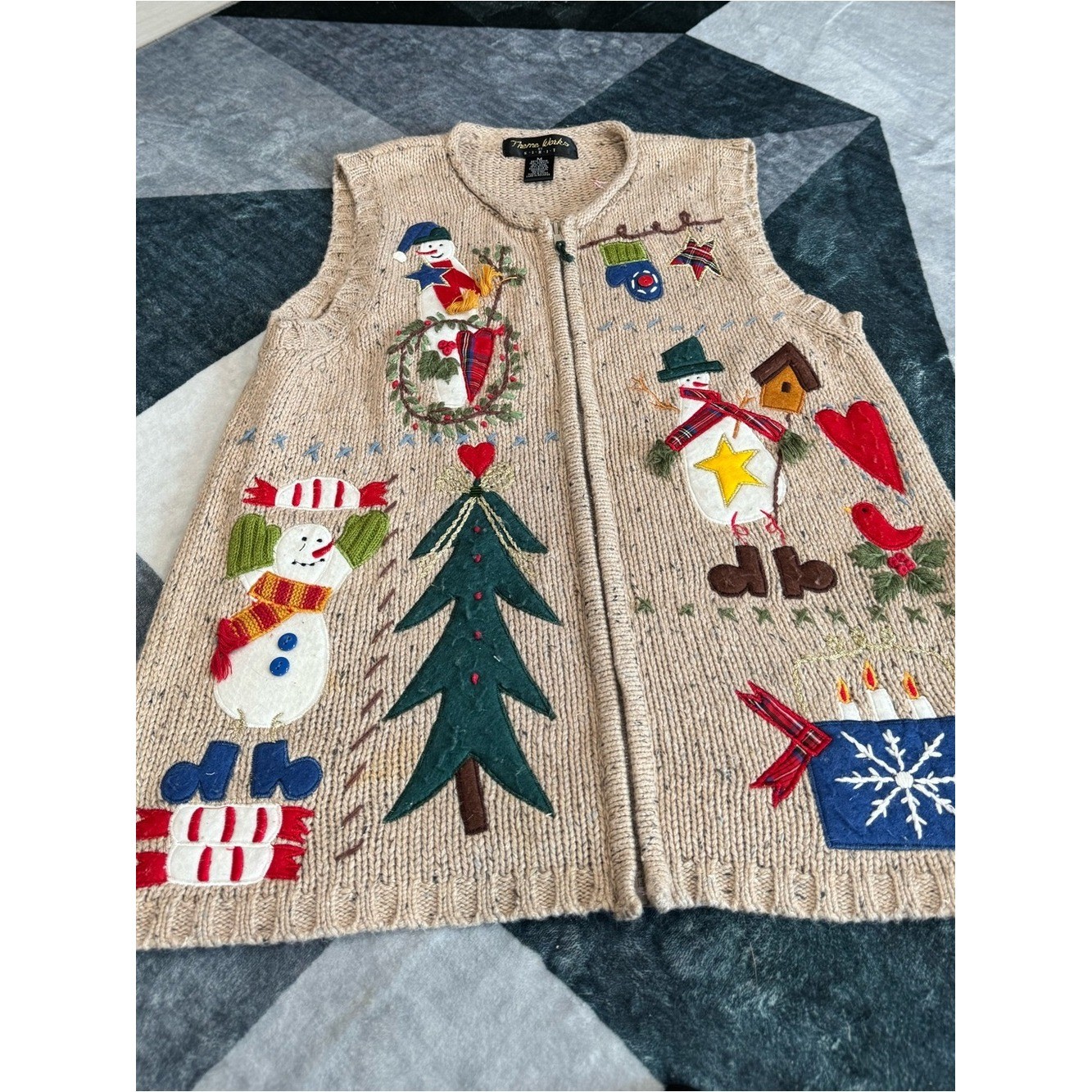 Vintage style tacky ugly Christmas zip up vest size medium