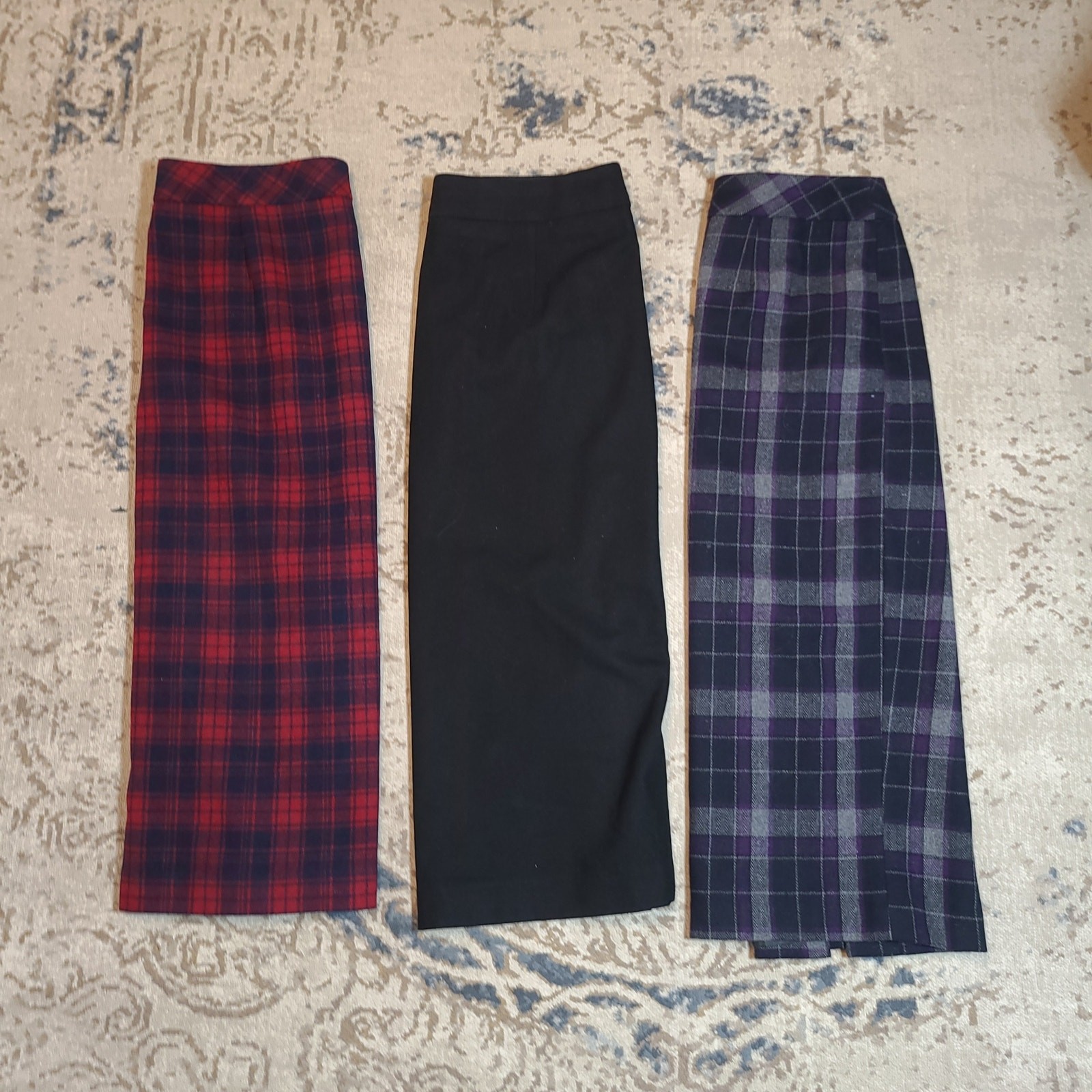 VTG Chadwicks of Boston Wool Blend Pencil Skirts Size 6