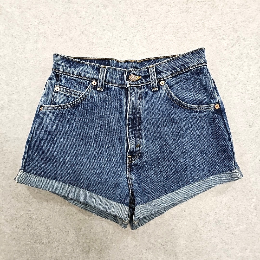 Levi’s denim shorts women’s M Vintage 921 High Rise Self Made Cuff 26″ waist