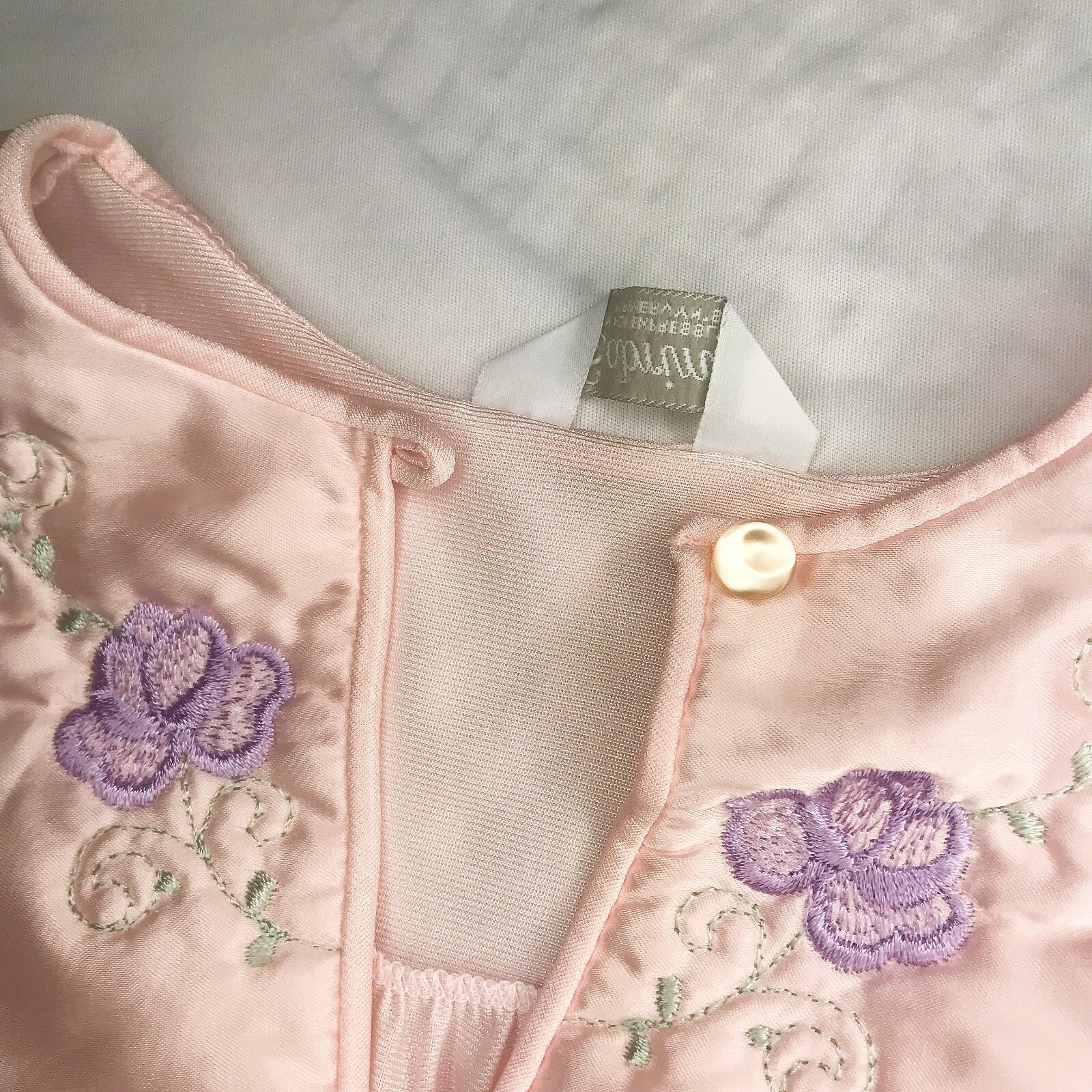 Vintage Sabrina By Mervyn’s Long Pink Nylon Night Gown w/ Embroidered Flowers