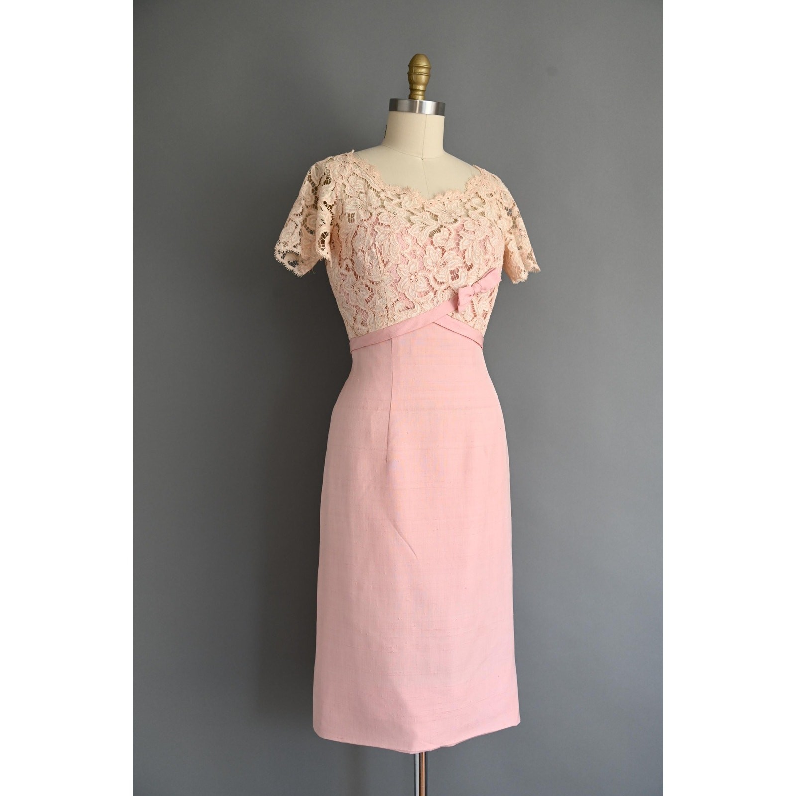 vintage 1950s dress | Terry Allen Pastel Pink Lace cocktail Dress | Medium