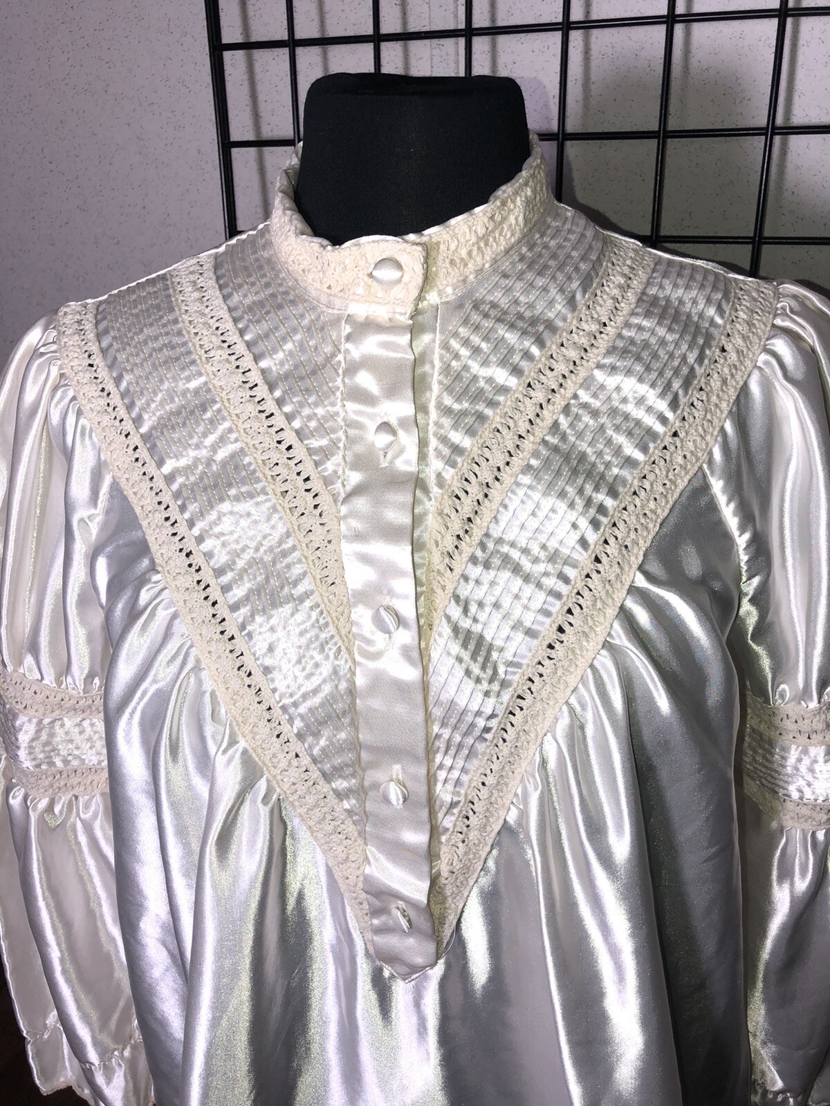 Vintage Lise Stevens Silk-like Size M Victorian Style Long Gown