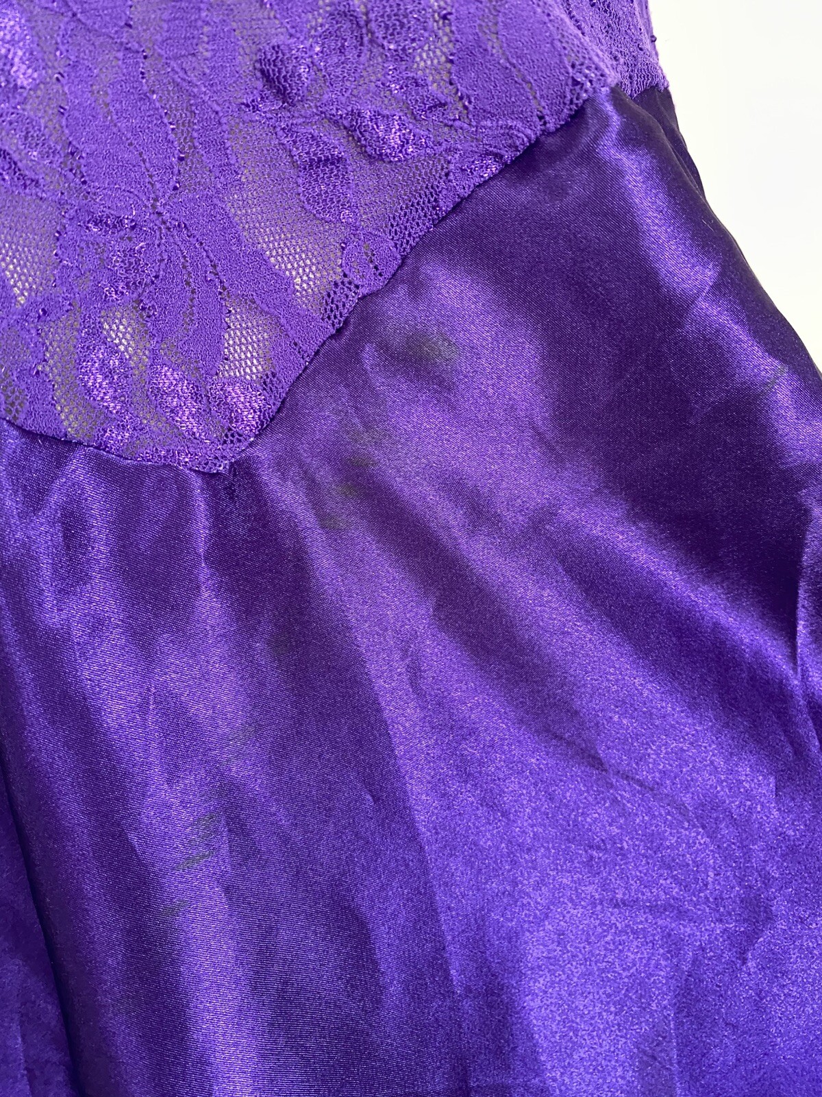 Vintage „Olga STYLE” Nightgown Gown Satin Lace Top Cinema Etoile Purple Lingerie