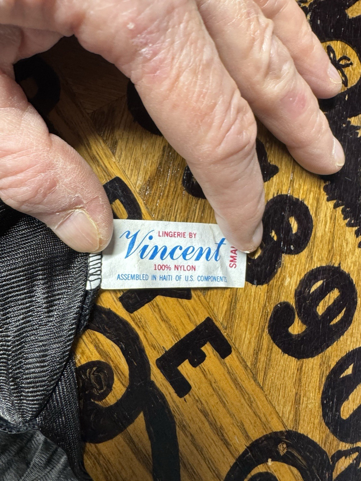VINTAGE SUPER SATIN BY VINCENT HALF SLIP WITH LACE . BLACK. DUPONT ANTRON lll