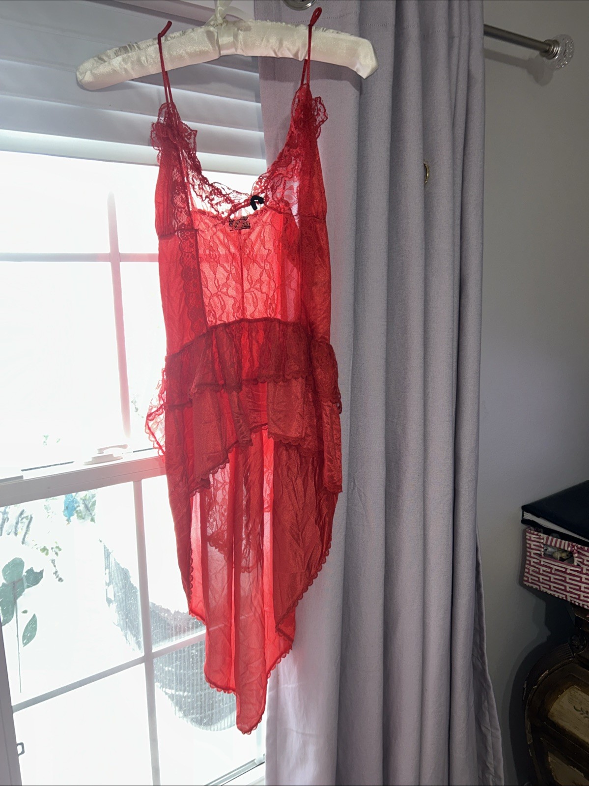 Vintage Stroke of Midnight Lingerie Women’s Nightgown Nylon S Lace Hi Low SEXY
