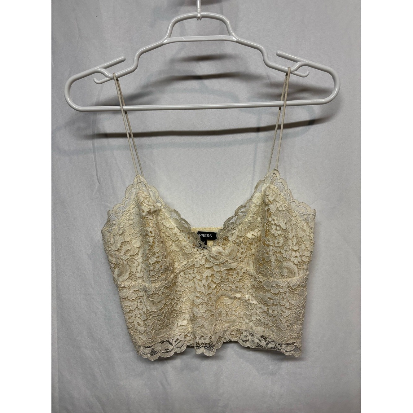 Express Ivory Lace Cami Crop Top Medium Y2K Coquette Fairy Grunge size medium