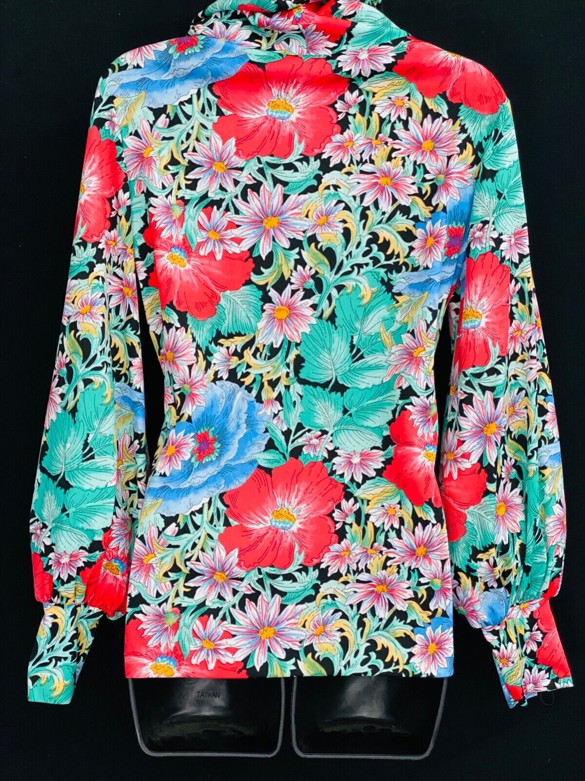 Vintage 1970s colorful floral shirt blouse top red turquoise long balloon sleeve