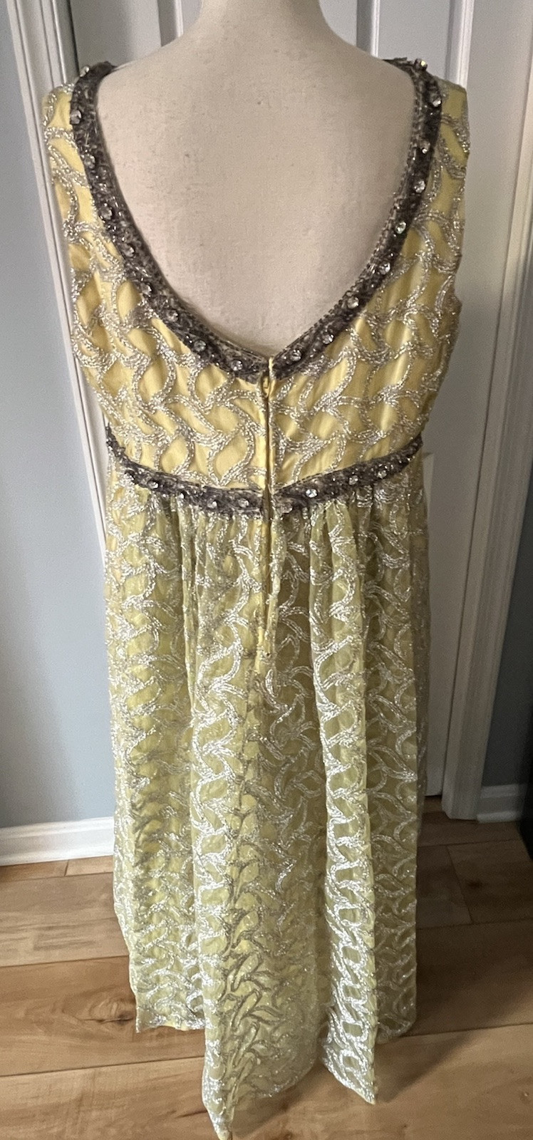Erlebacher Beaded Long Gown Dress Sleeveless Yellow & Silver Shimmery VTG Large?