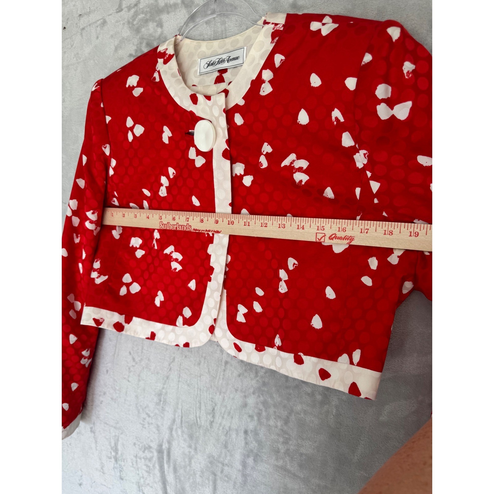 David Hayes Saks Fifth Avenue Red Silk Jacquard Cropped Jacket Vintage est Large