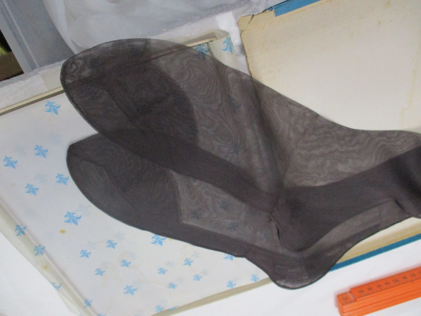 1PR VINTAGE KAYSER SEAMED SHEER FULL FASHION NYLON STOCKINGS SZ 11 LONG BLACK