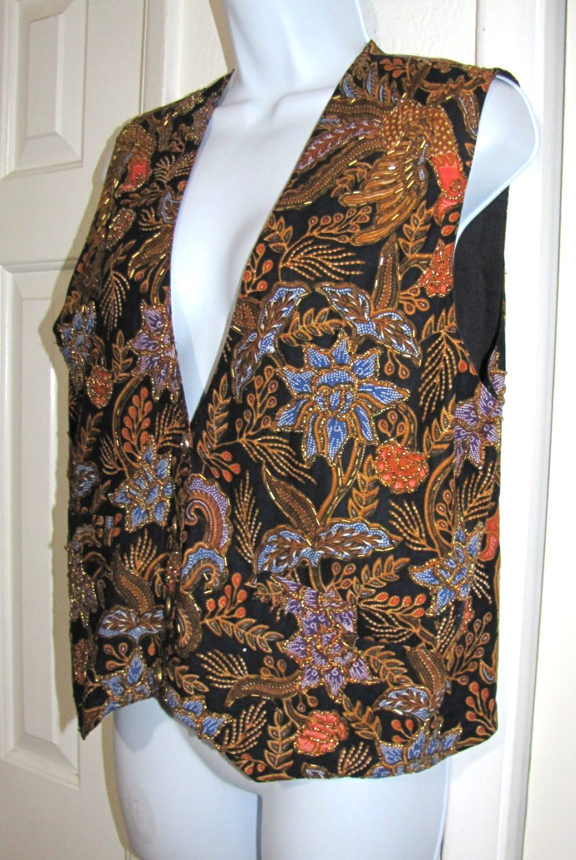 Y2K 4-button Vest Effeci Beaded Floral Lined Back-tie 100%-Cotton pockets Wm. M