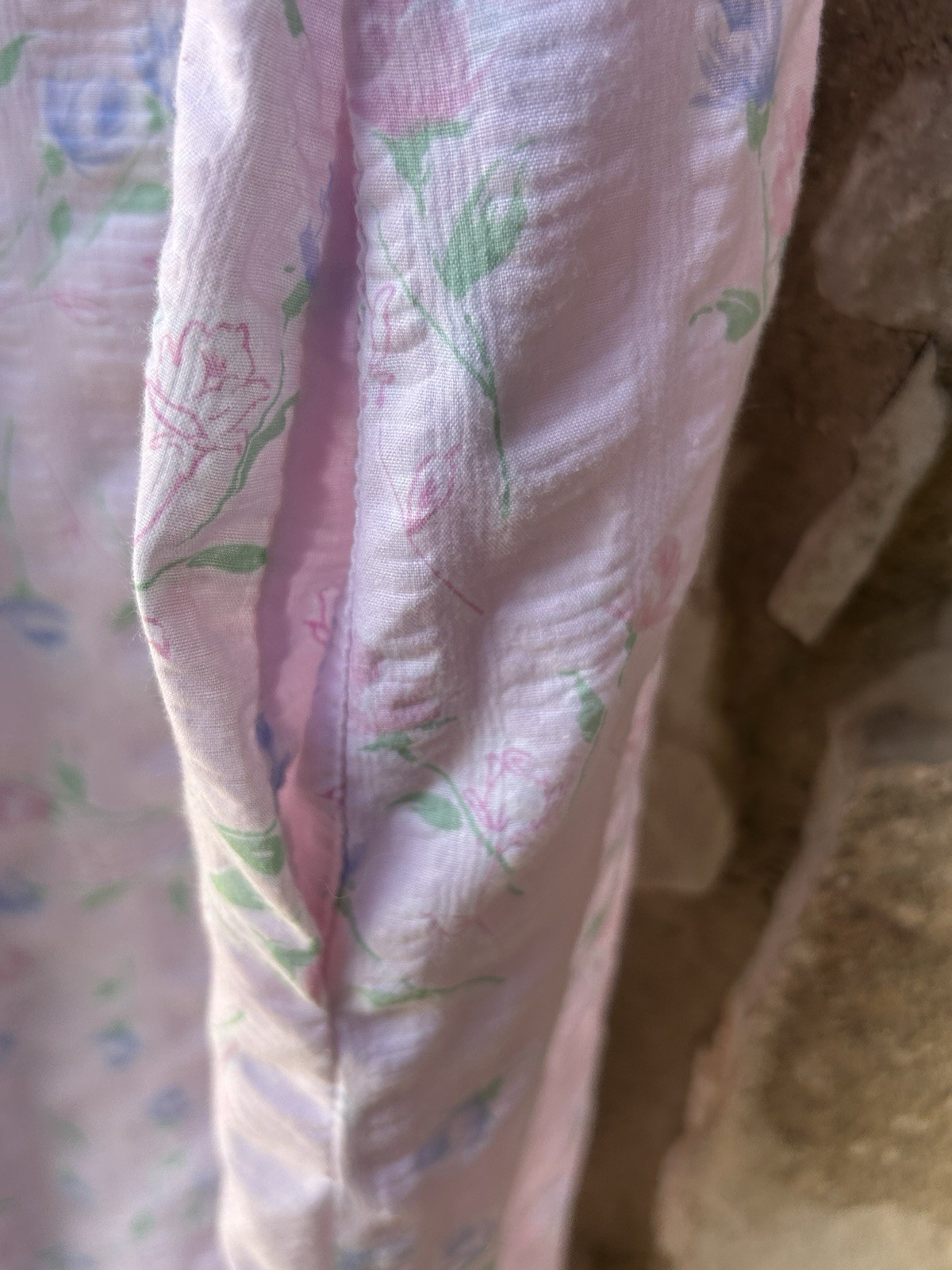 Vintage CHARACTER Duster House Dress Robe Large Pink Multi Floral Sheersucker