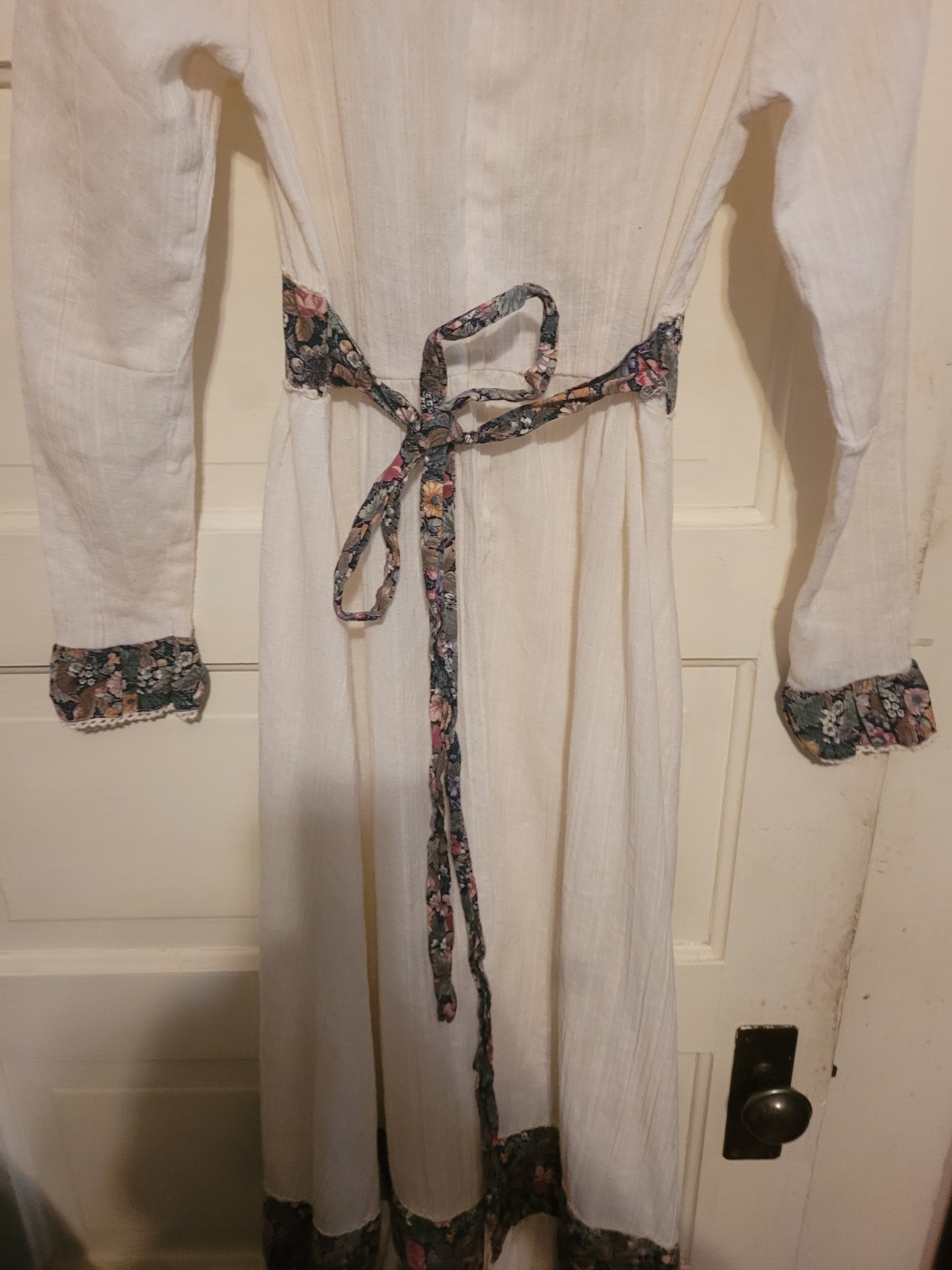 Vintage 70s Long Prarie Dress Cottage Core Vibes. Floral and White Candi Jones