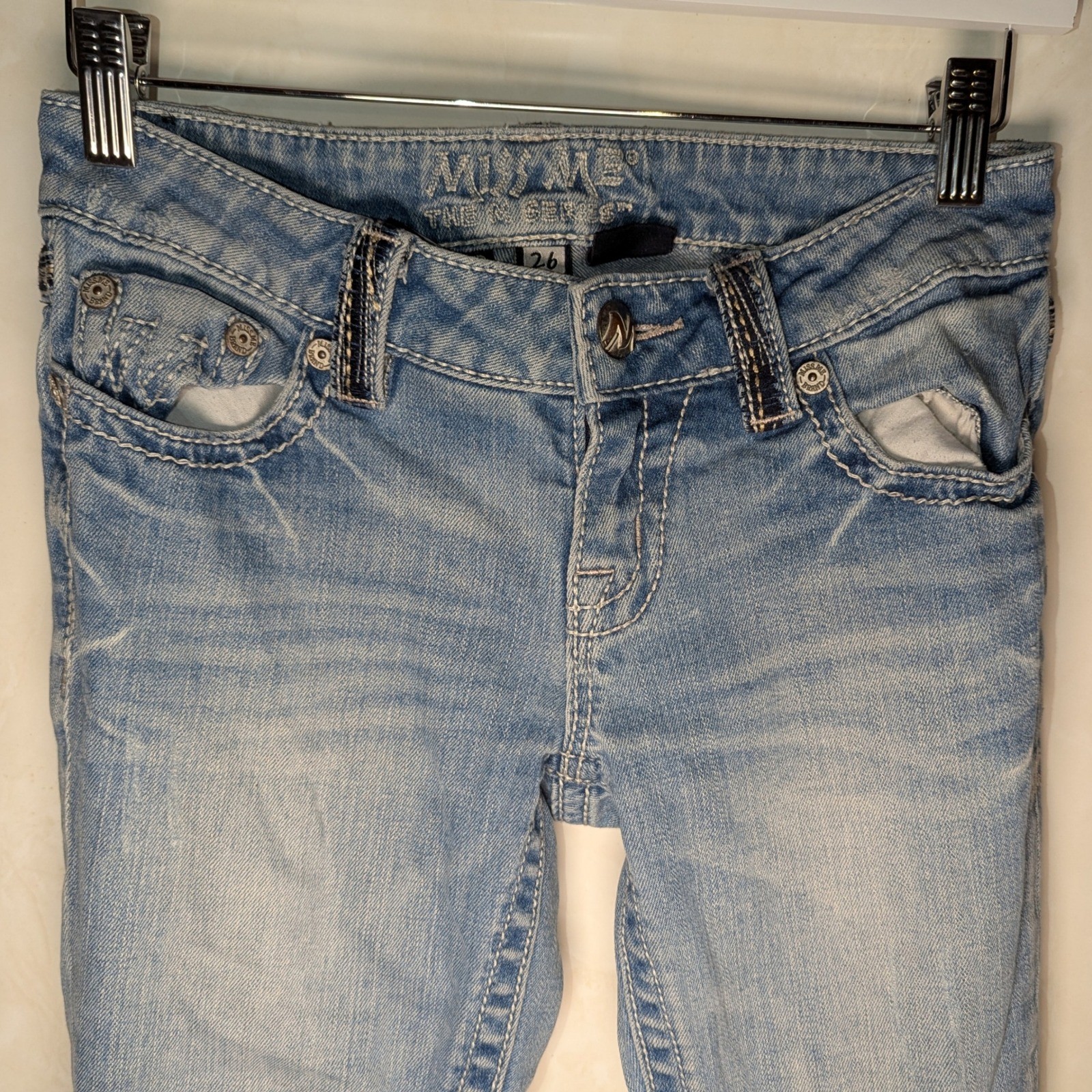 Vtg y2k miss me „the m series” X1021BL boot cut mid rise embroidered jeans 26×30
