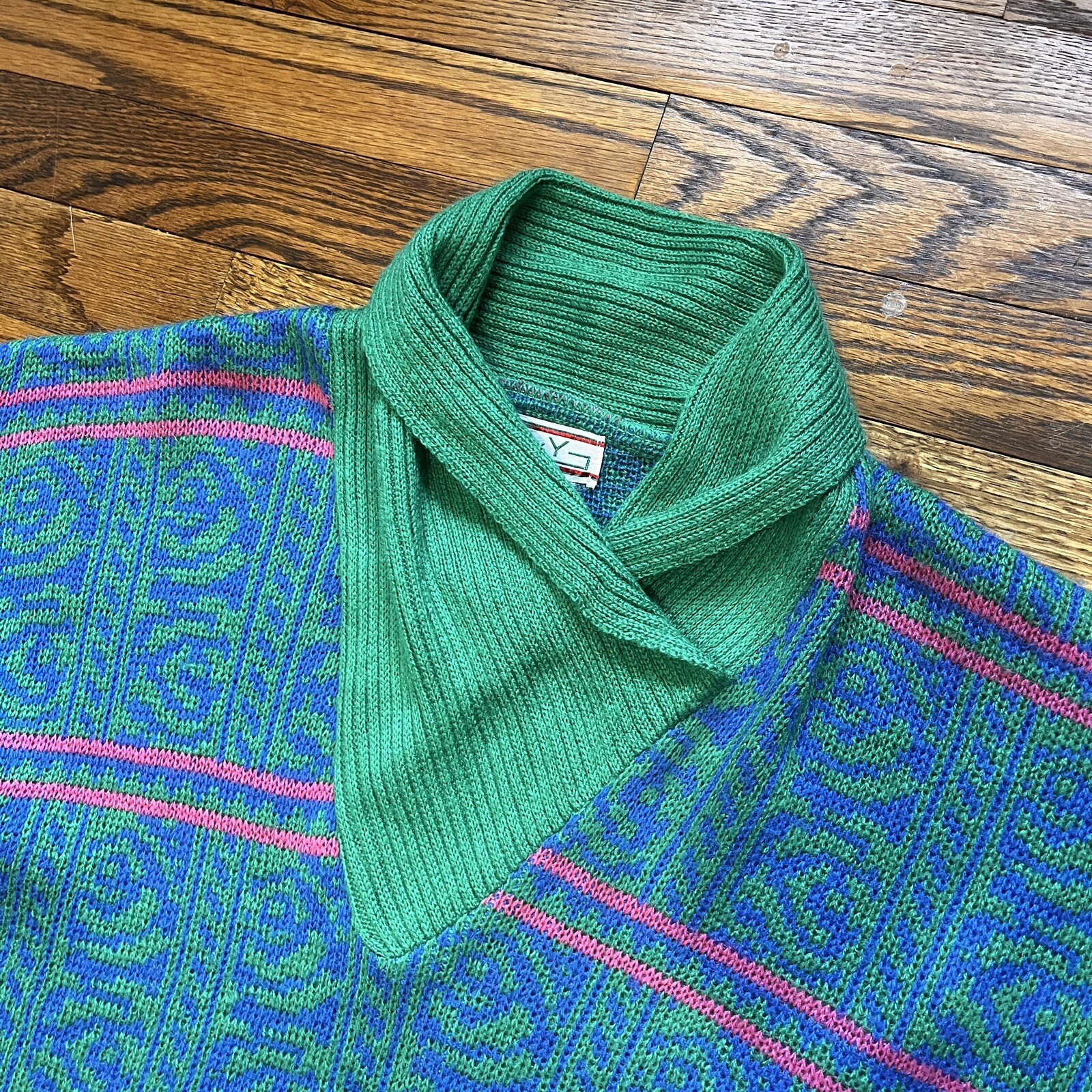 VTG 80s Colorful Sweater Sz M Ivy Label Acrylic GUC Blue Green Pink Funnel Neck