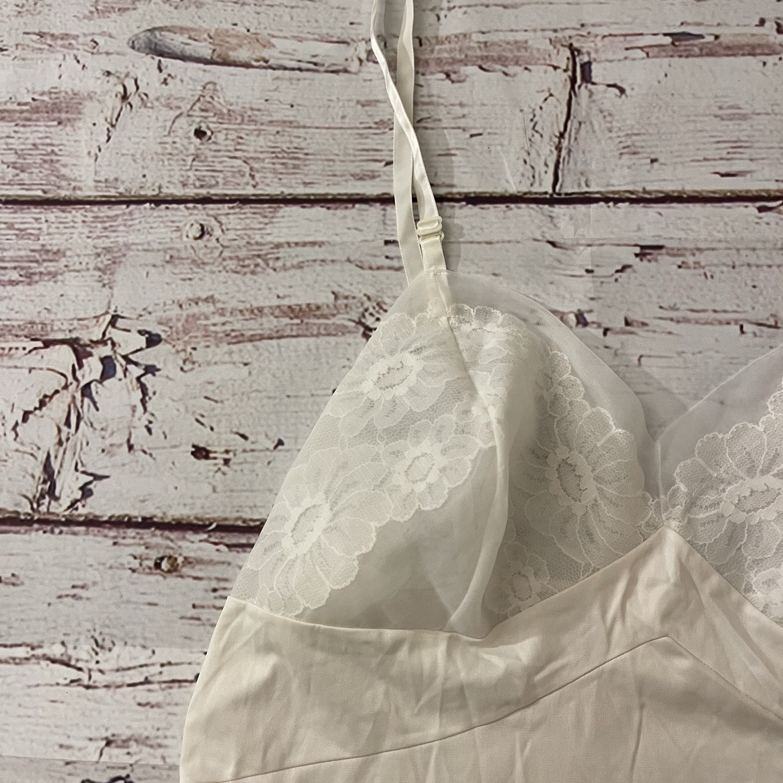 Vintage Vanity Fair Nightgown Size 38 Tricot All Nylon Lace Lingerie Womens Sexy