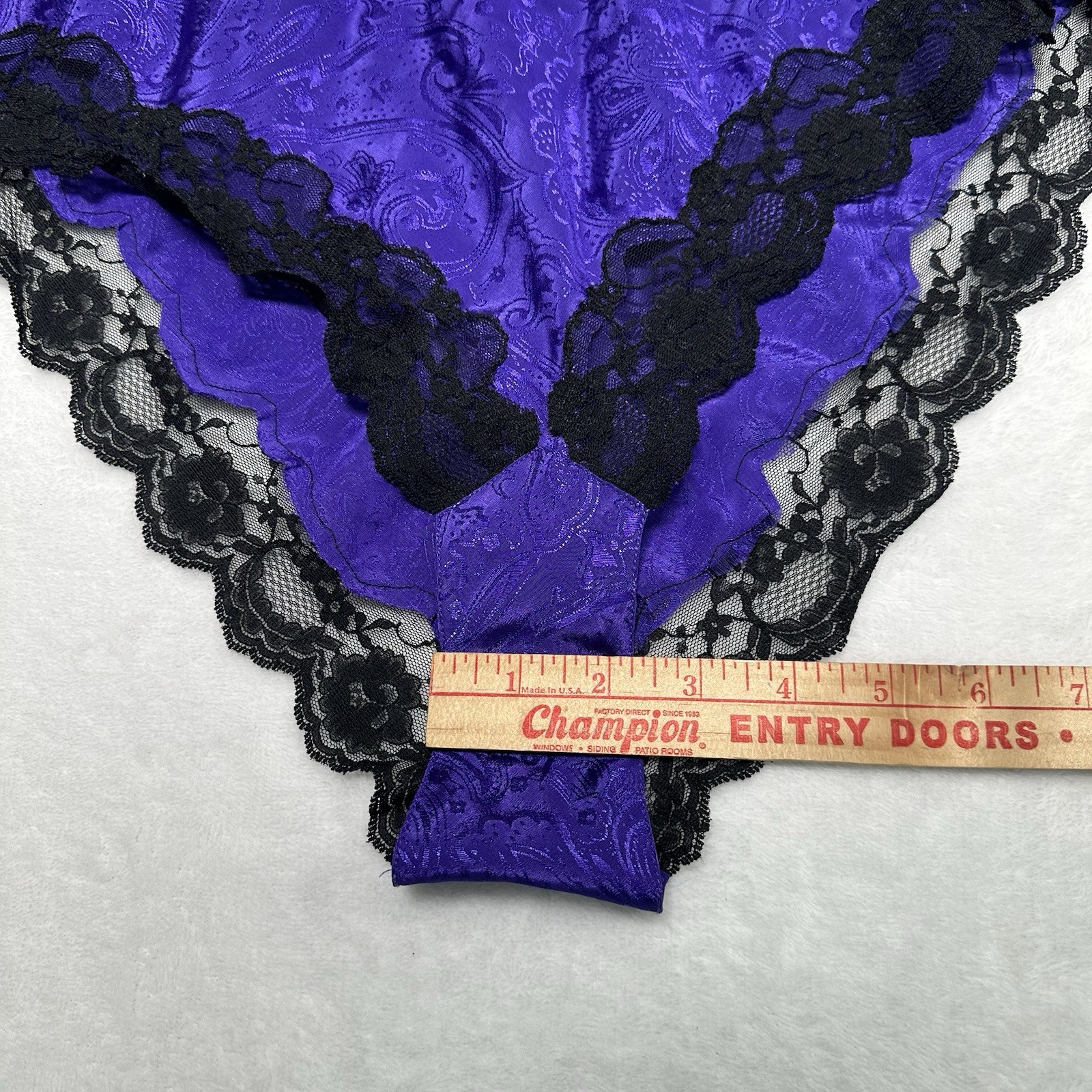 VTG Sedu’ Fine Lingerie Panty French Cut Shiny Paisley Royal Purple Lace Size S
