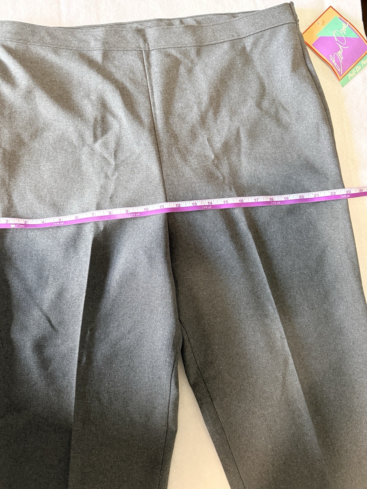 Vintage 1980’s Levi’s Bend Over Gray Women’s Dress Pants Size 38×32/ 18w 20w NOS