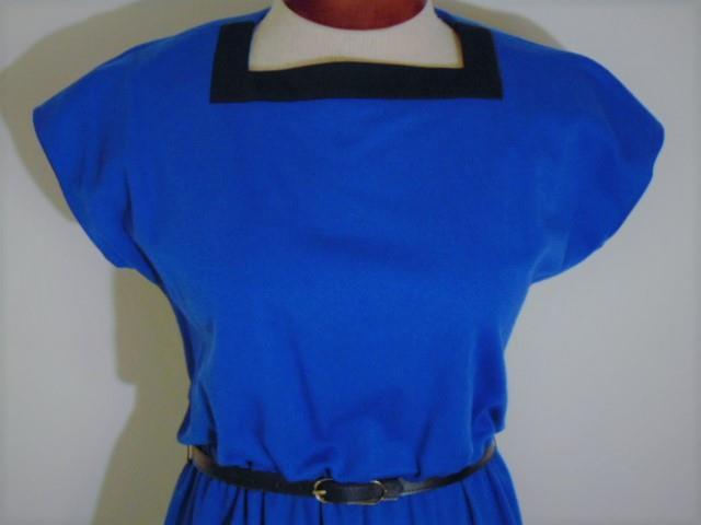 VINTAGE MOD JERRIE LURIE BLUE BLACK BELTED DAY DRESS JACKET SUIT & SCARF 10 NWOT