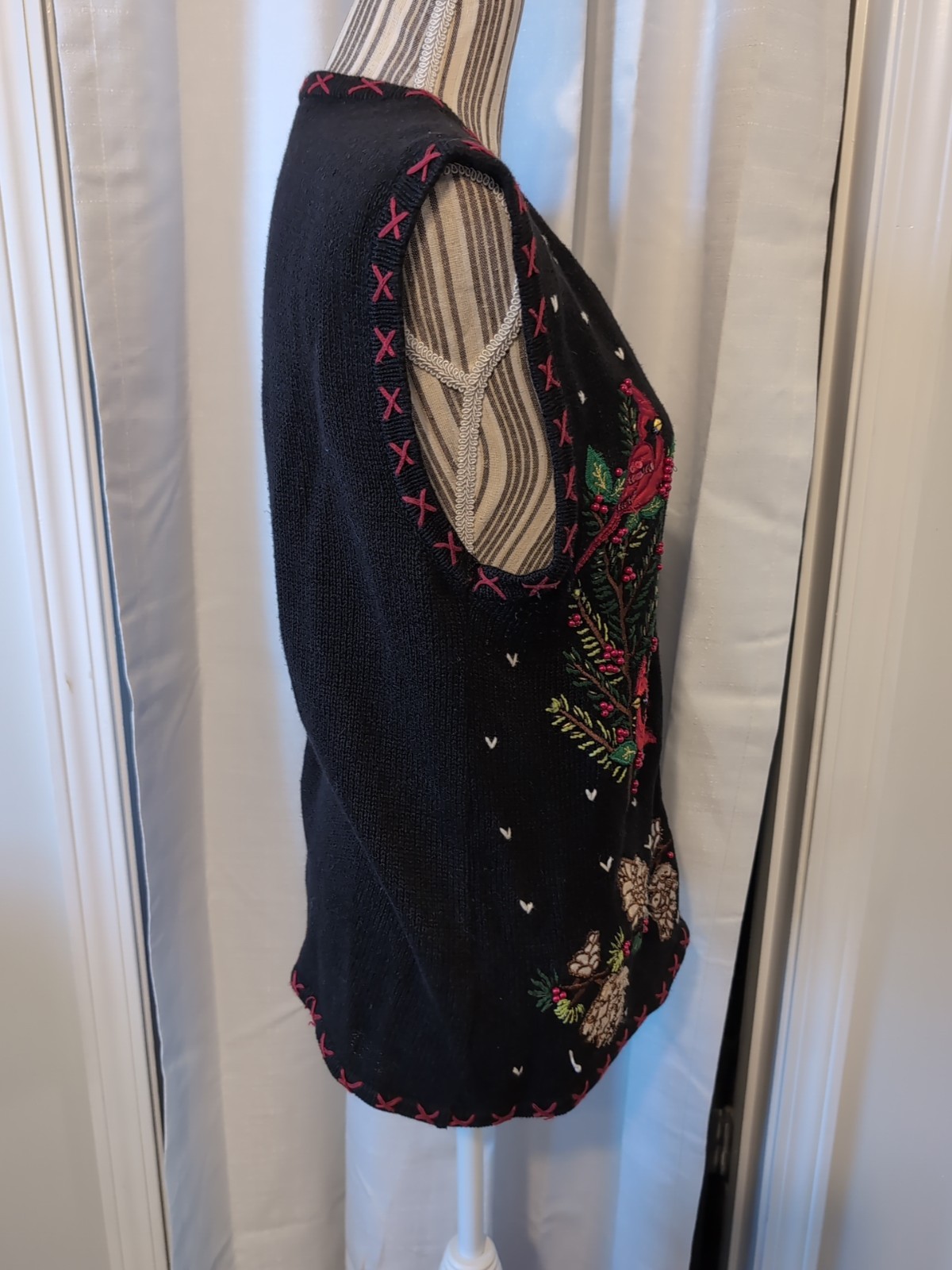 VTG Bobbie Brooks Black Ramie Cotton Embroidered Cardinal Bird Sweater Vest SZ L