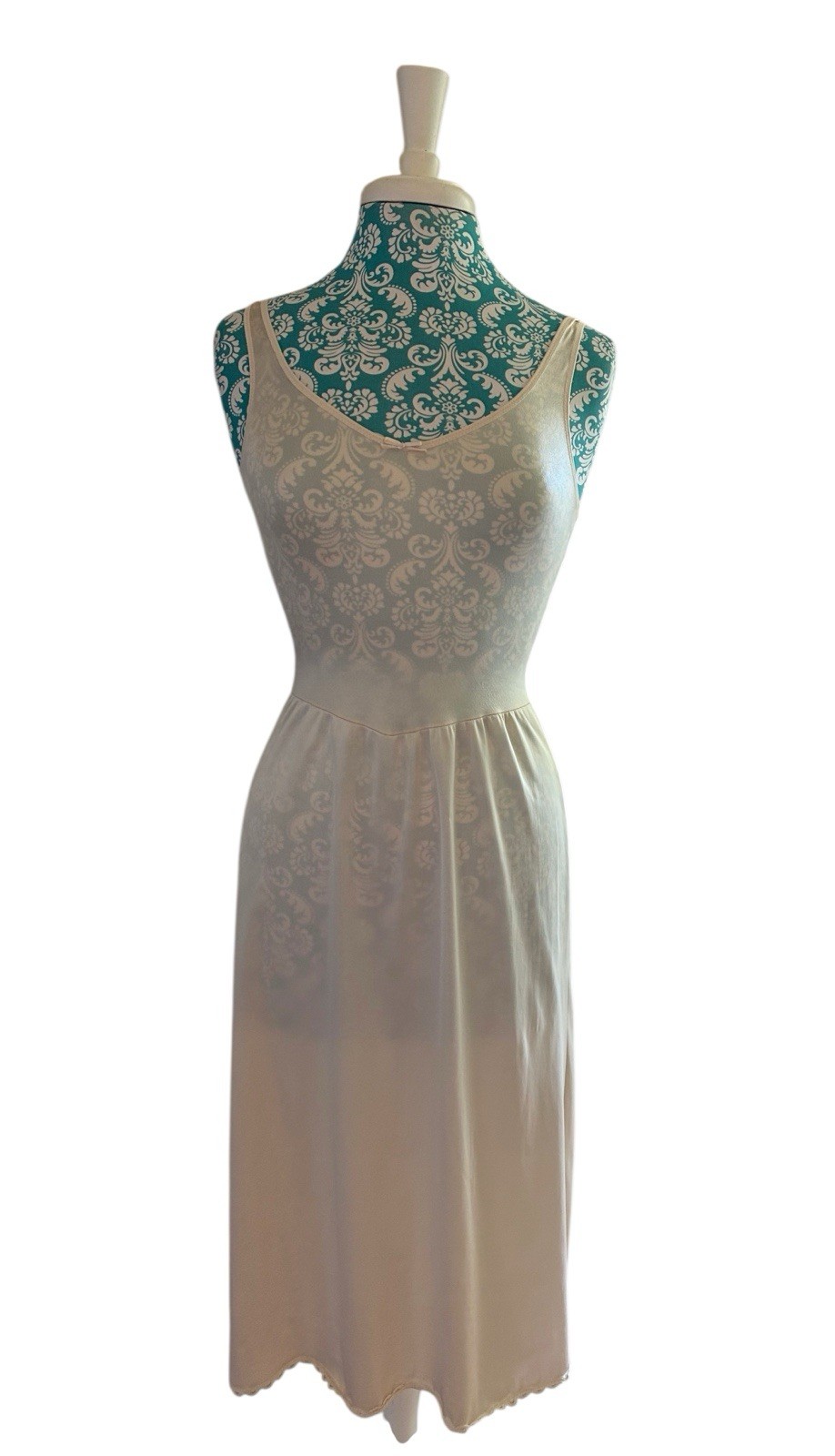 Vintage Warners Beige Nude Full Slip Dress 34 Elegant Ballerina Style Lingerie