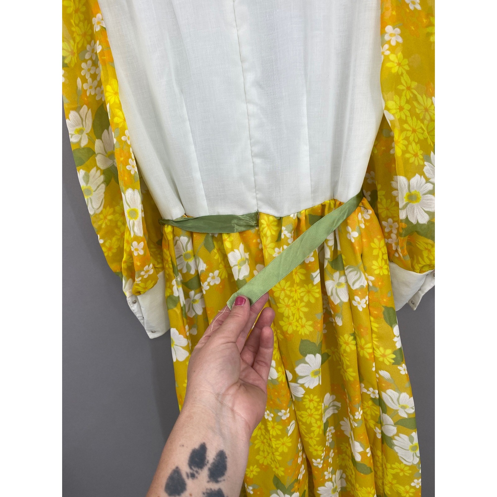 Vintage Flower Power Maxi Dress Womens Small Yellow Floral 70s Mod Psychedelic