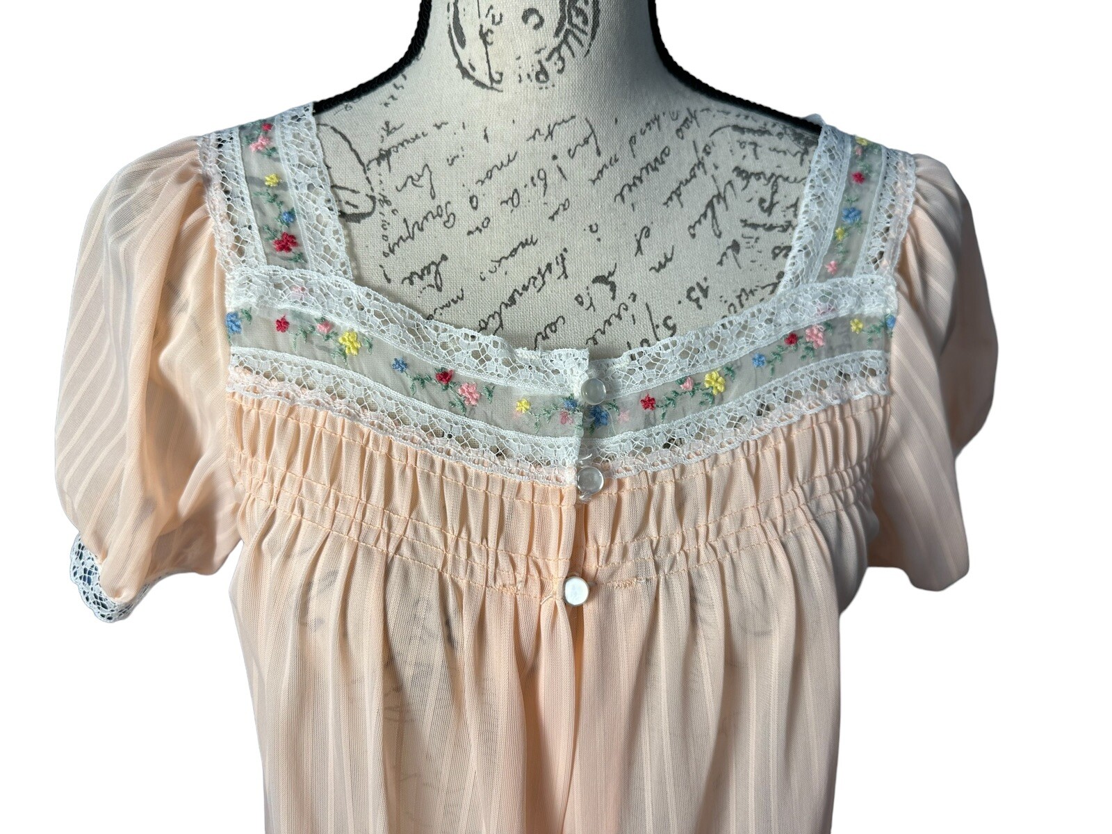 Movie Star 1960’s Vintage 3 Button Chiffon Peignoir Robe Nightgown Womens Med