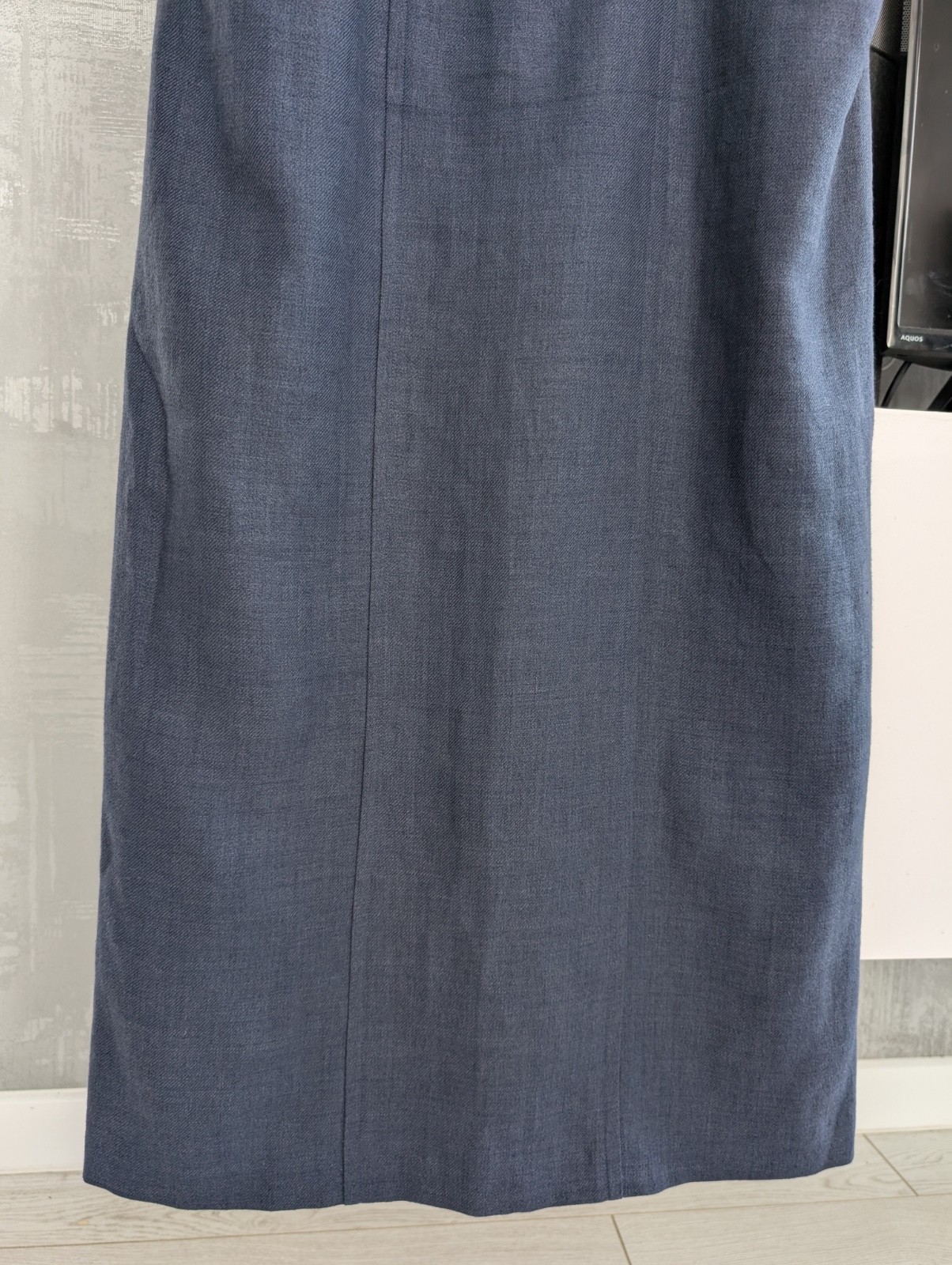 Chanel CC Button Front 98C Linen Wool Navy Blue Straight Pencil Midi Skirt 42 S