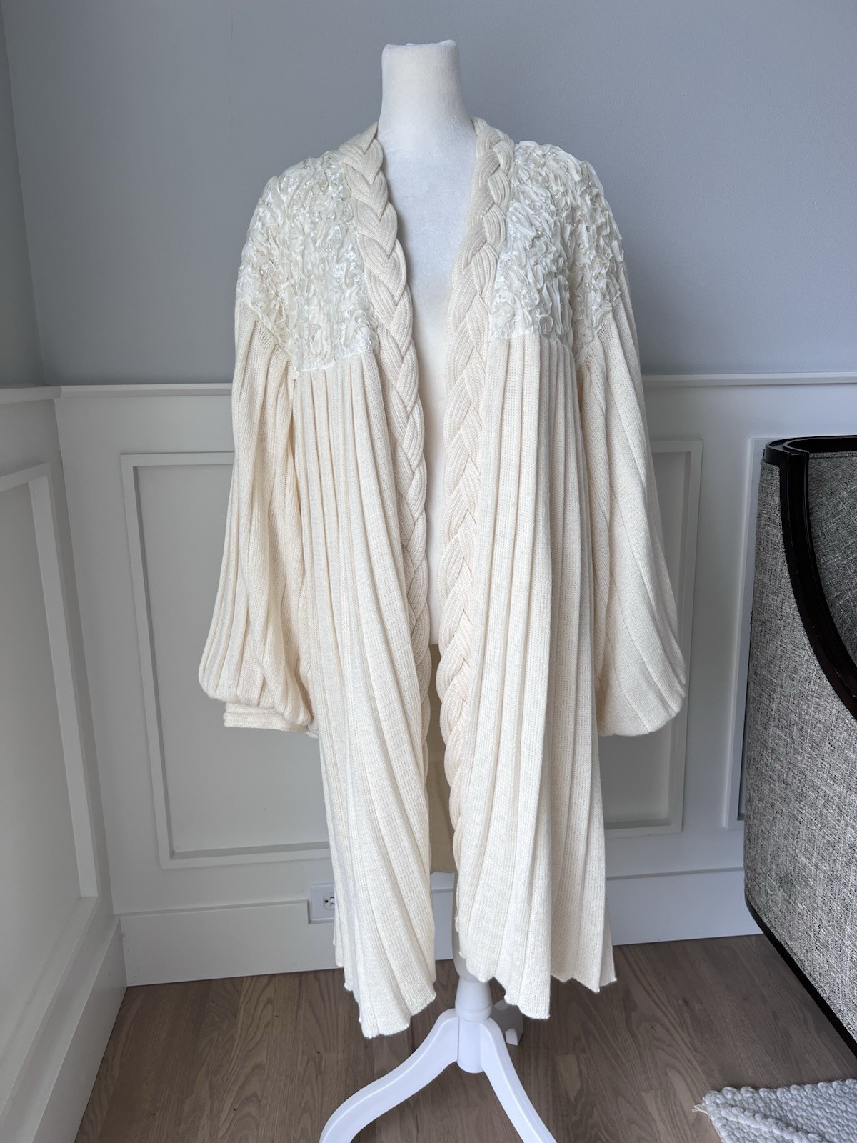 Maurada Vintage Ivory Knit Long Cardigan With Bishop Sleeves Size 1X- 2XL