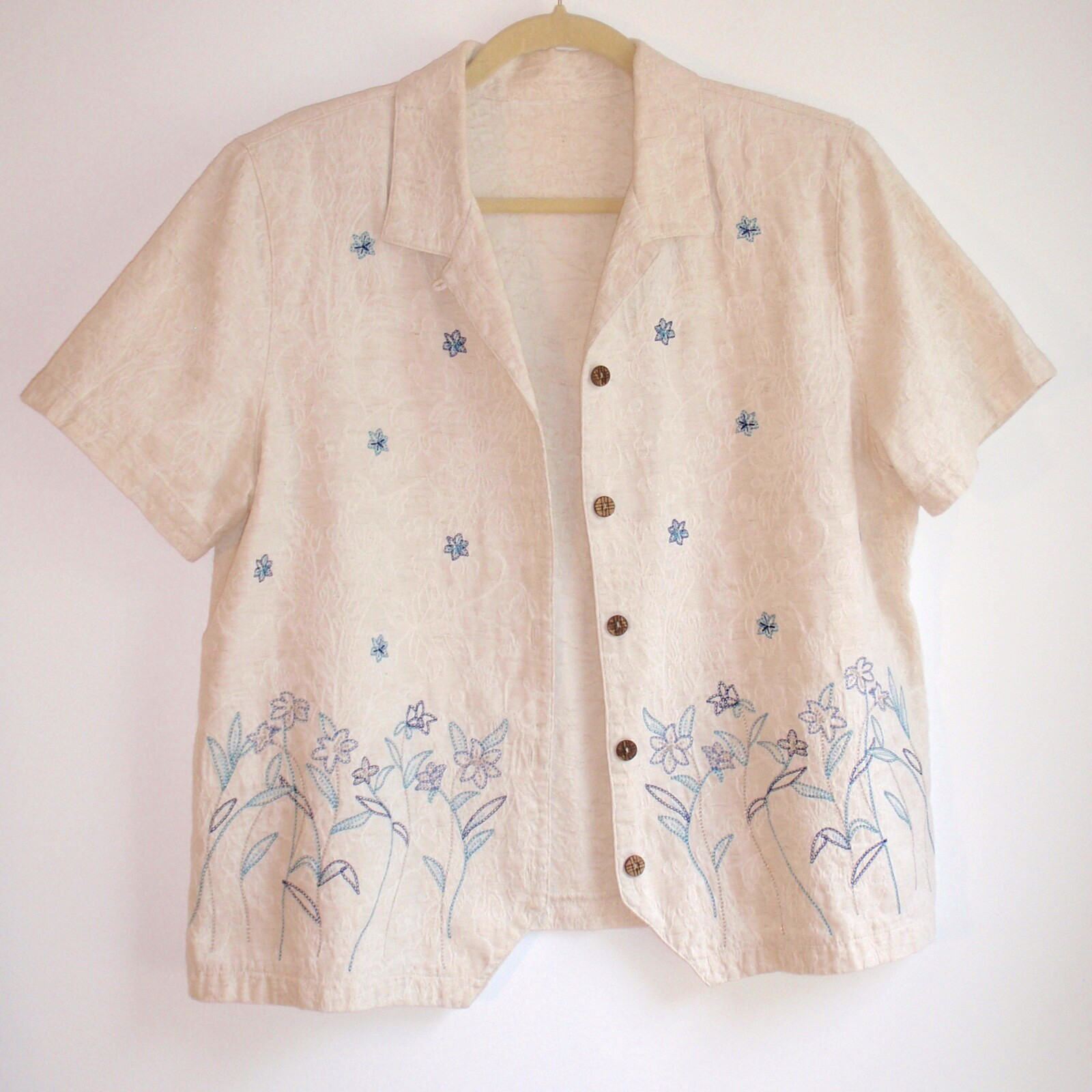 Cotton Blend VTG Embroidered Beige Floral Top Shoulder Pads Wood-look Buttons