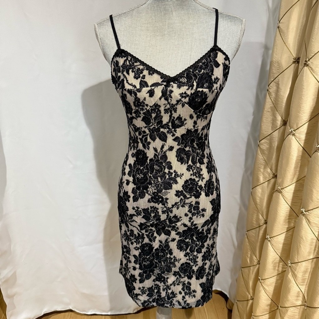 Vintage Sweet Pea Floral Lace Slip Dress – Size M