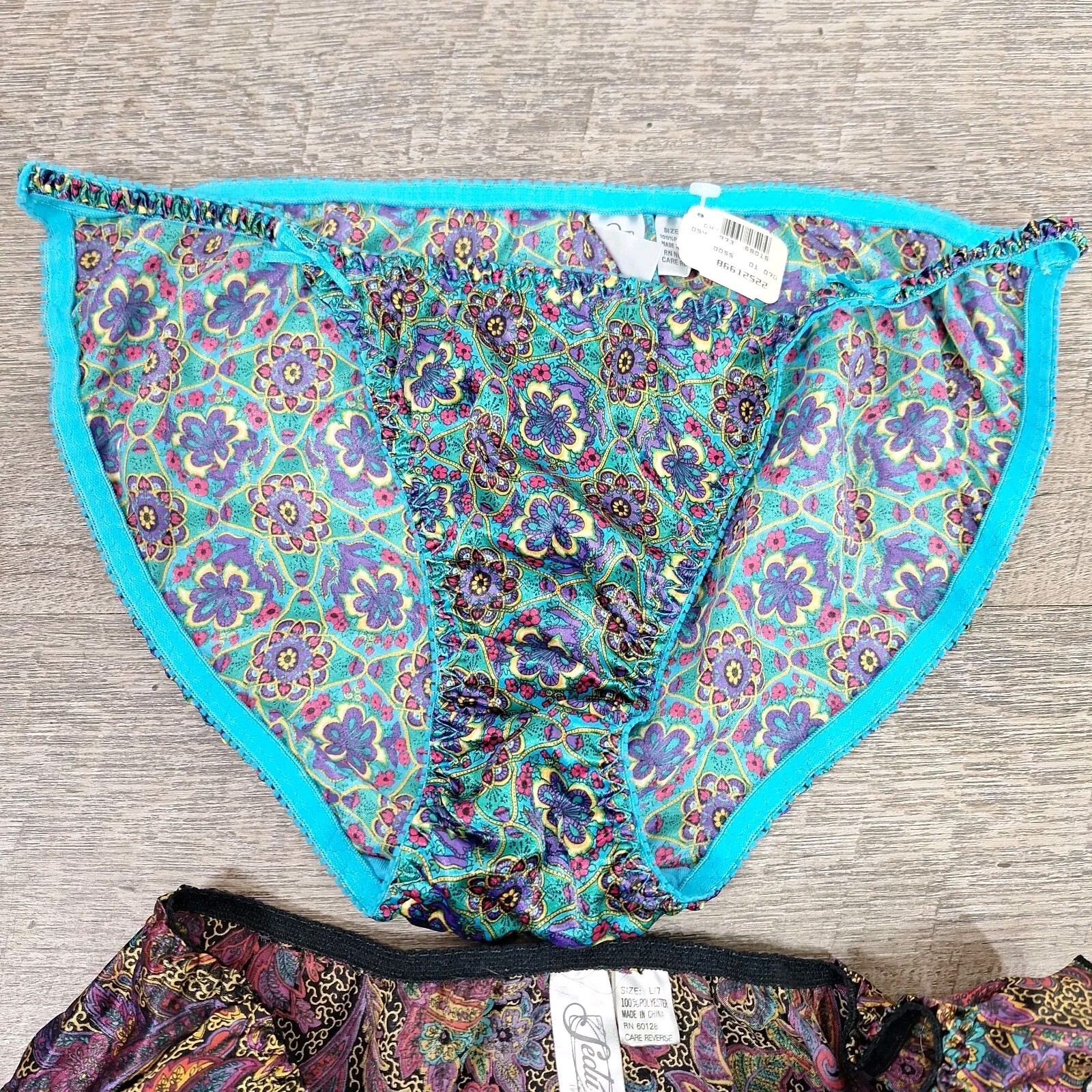 Vintage New W/ Tags Flutter & String Bikini Panties Shiny Floral Satin Sedu Sz 7