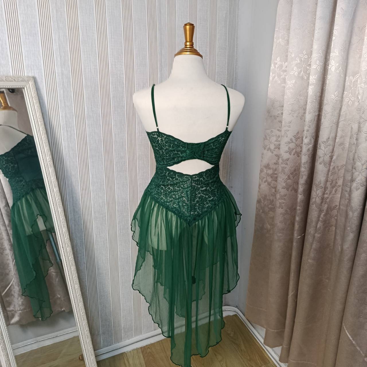 VTG 80s Empire Intimates Green Mesh Babydoll Nightgown Cutout Back Made in USA M