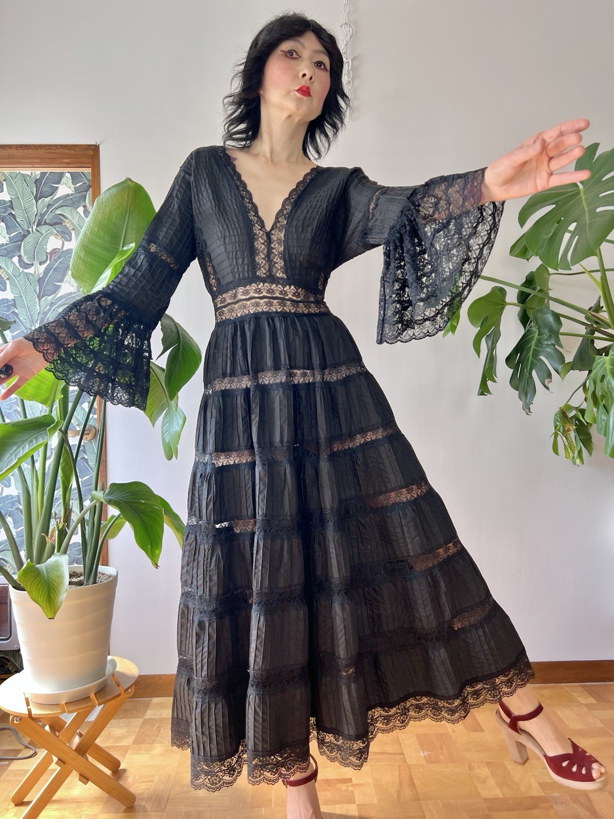 VTG 60s Mexican Wedding Dress Black Lace Pintuck Bell Sleeve Maxi S/M Boho Hippy