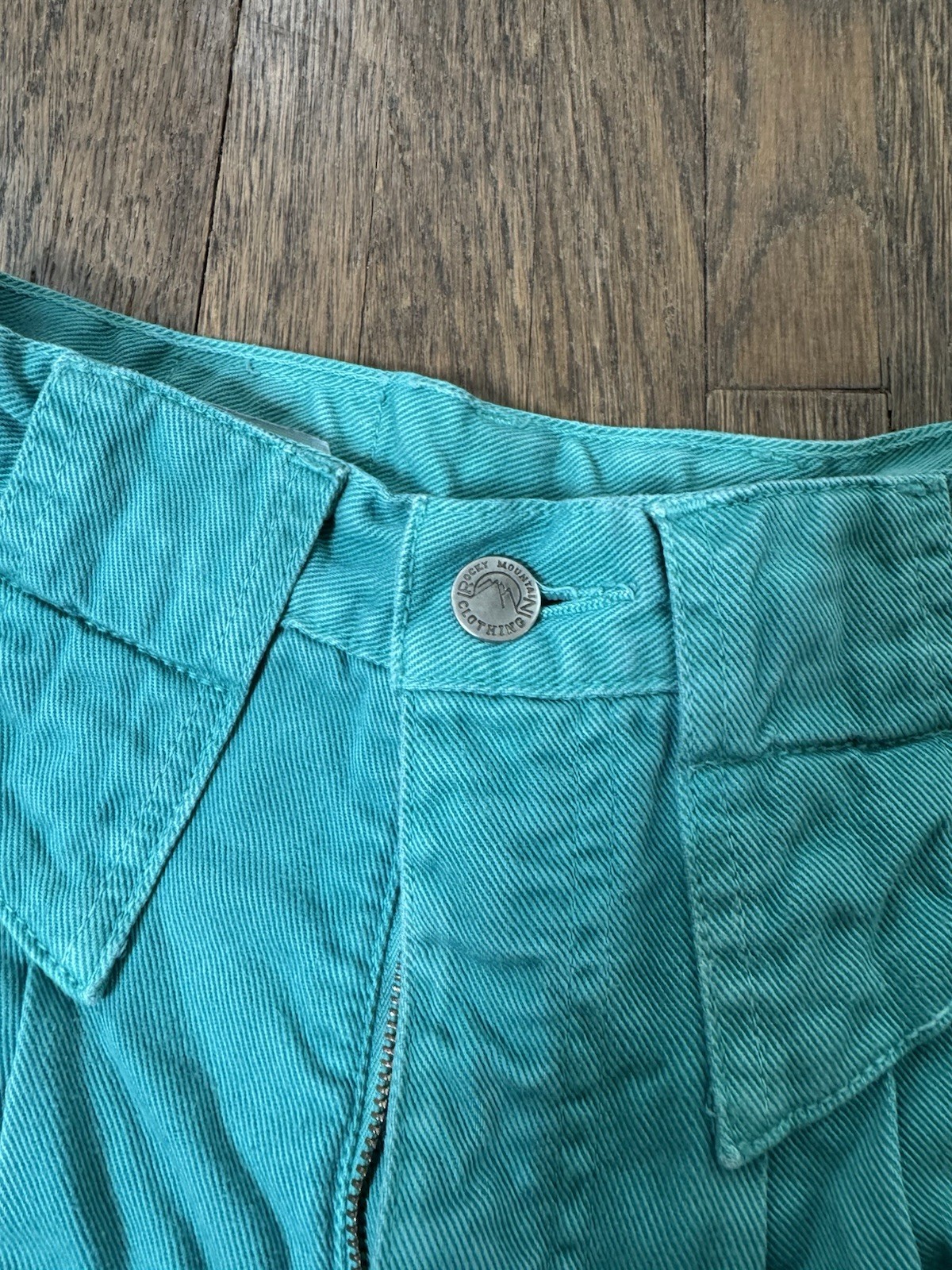 Vintage Rocky Mountain Clothing Teal High Waisted Pleated Tapered Jeans 24 Waist